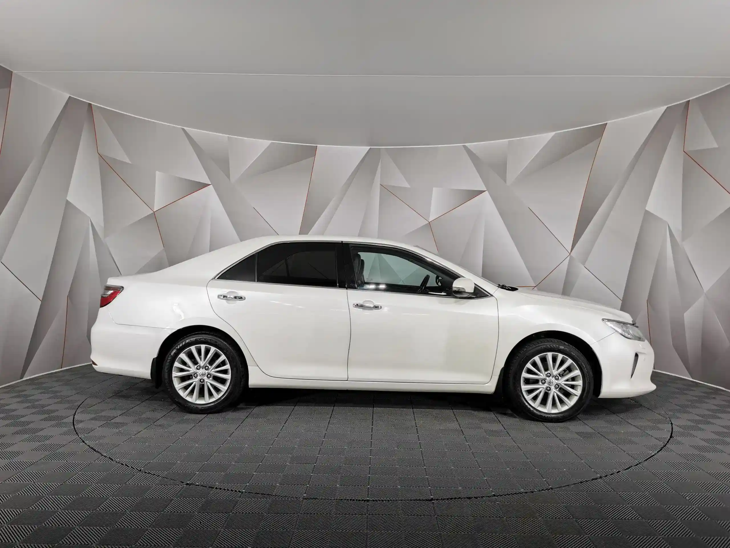 Toyota Camry 2015