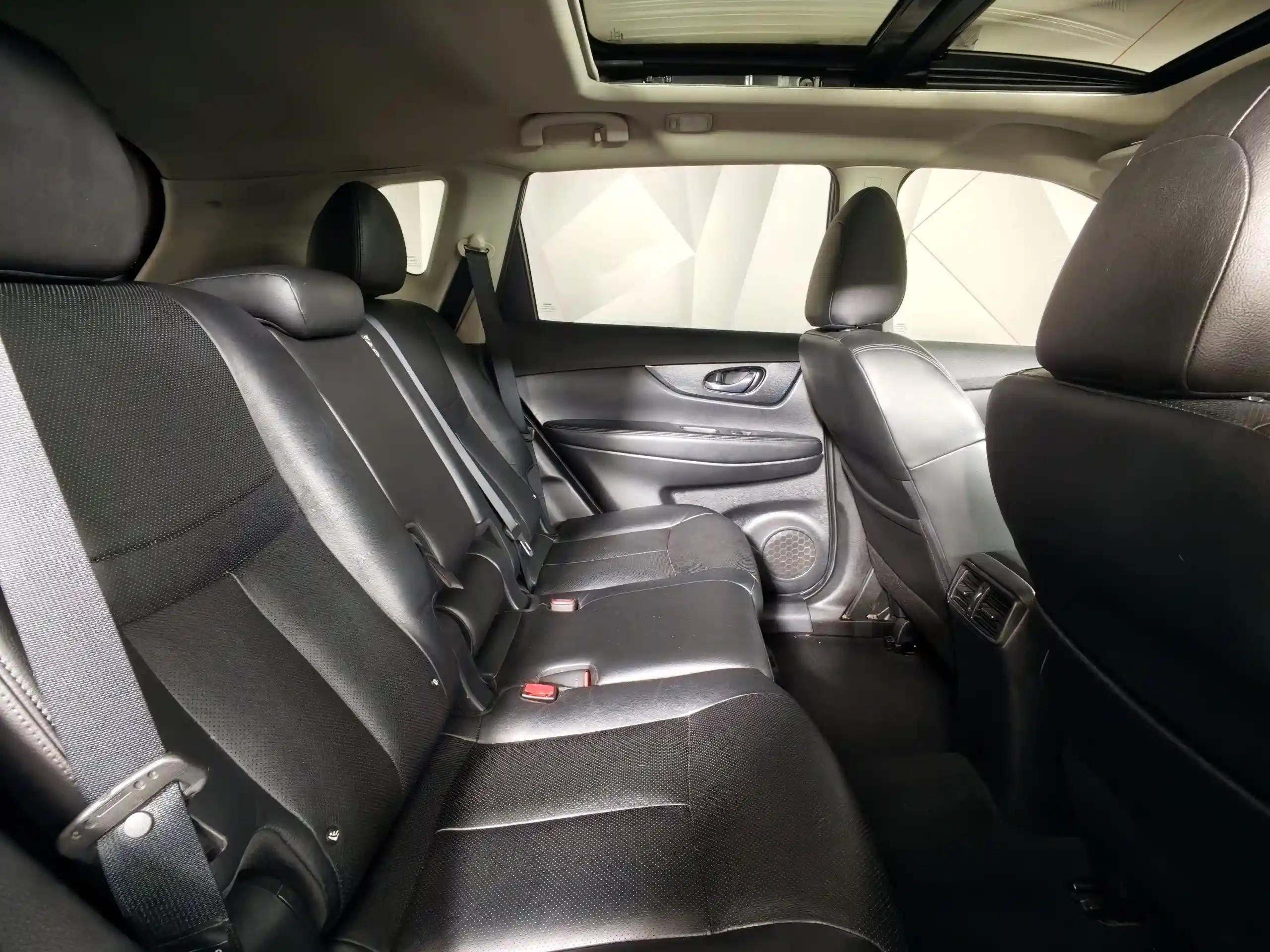 Nissan X-Trail 2015