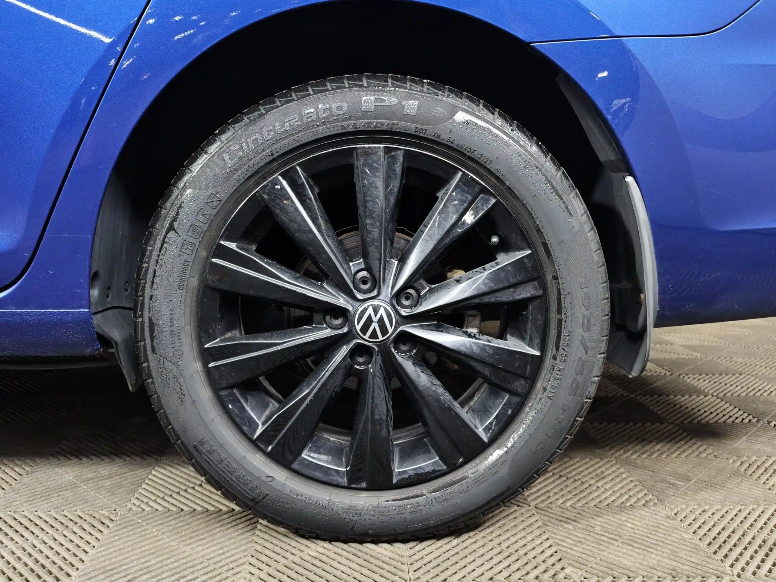 Volkswagen Polo 2021
