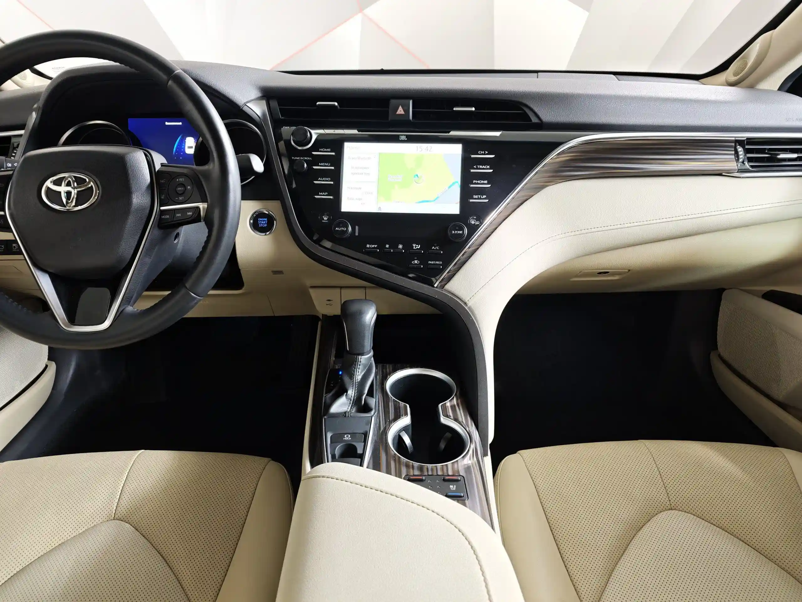 Toyota Camry 2020