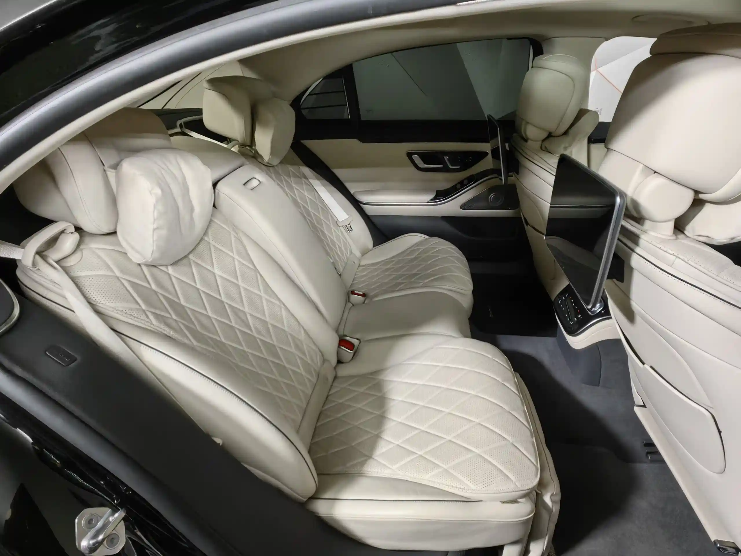 Mercedes-Benz S-Класс 2020