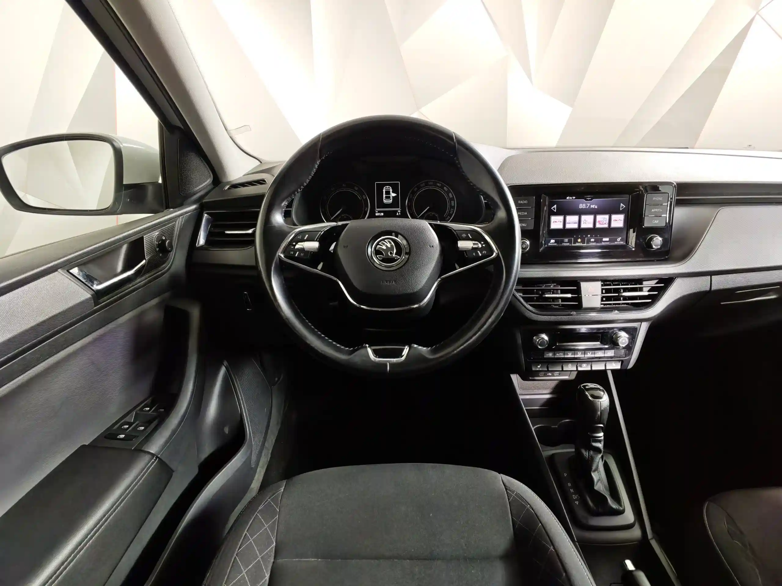 Skoda Rapid 2021