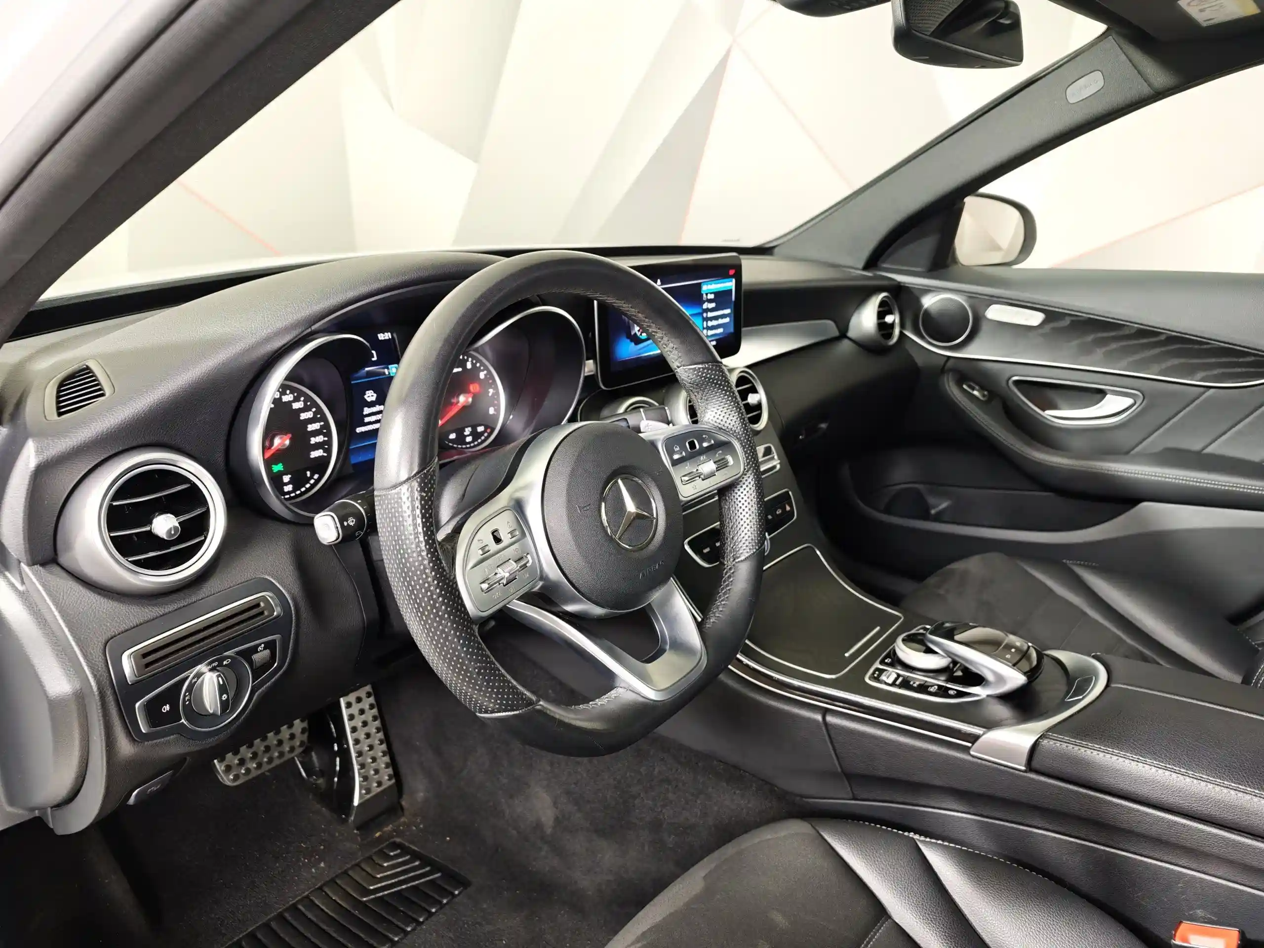 Mercedes-Benz C-Класс 2020