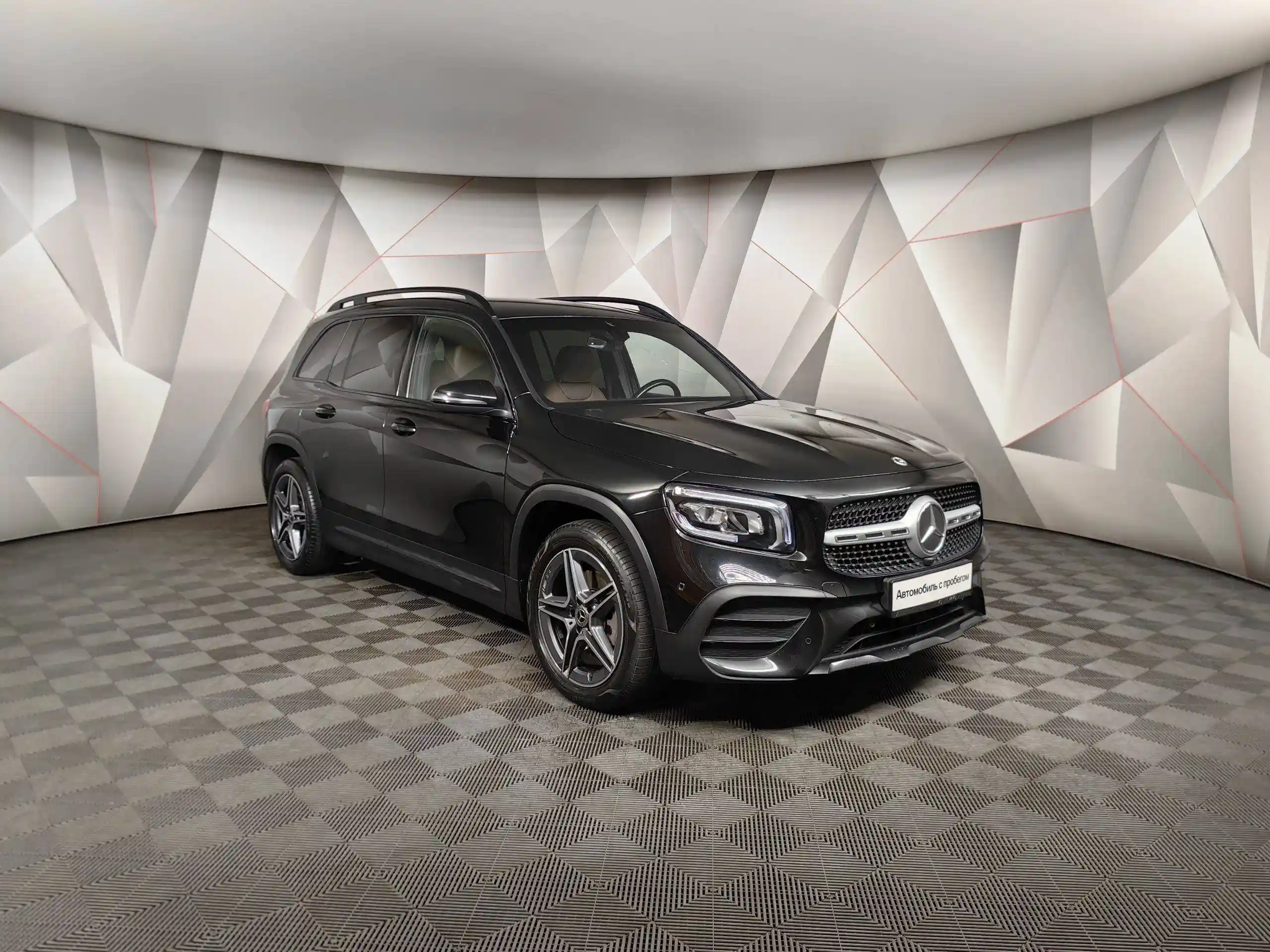 Mercedes-Benz GLB 2021