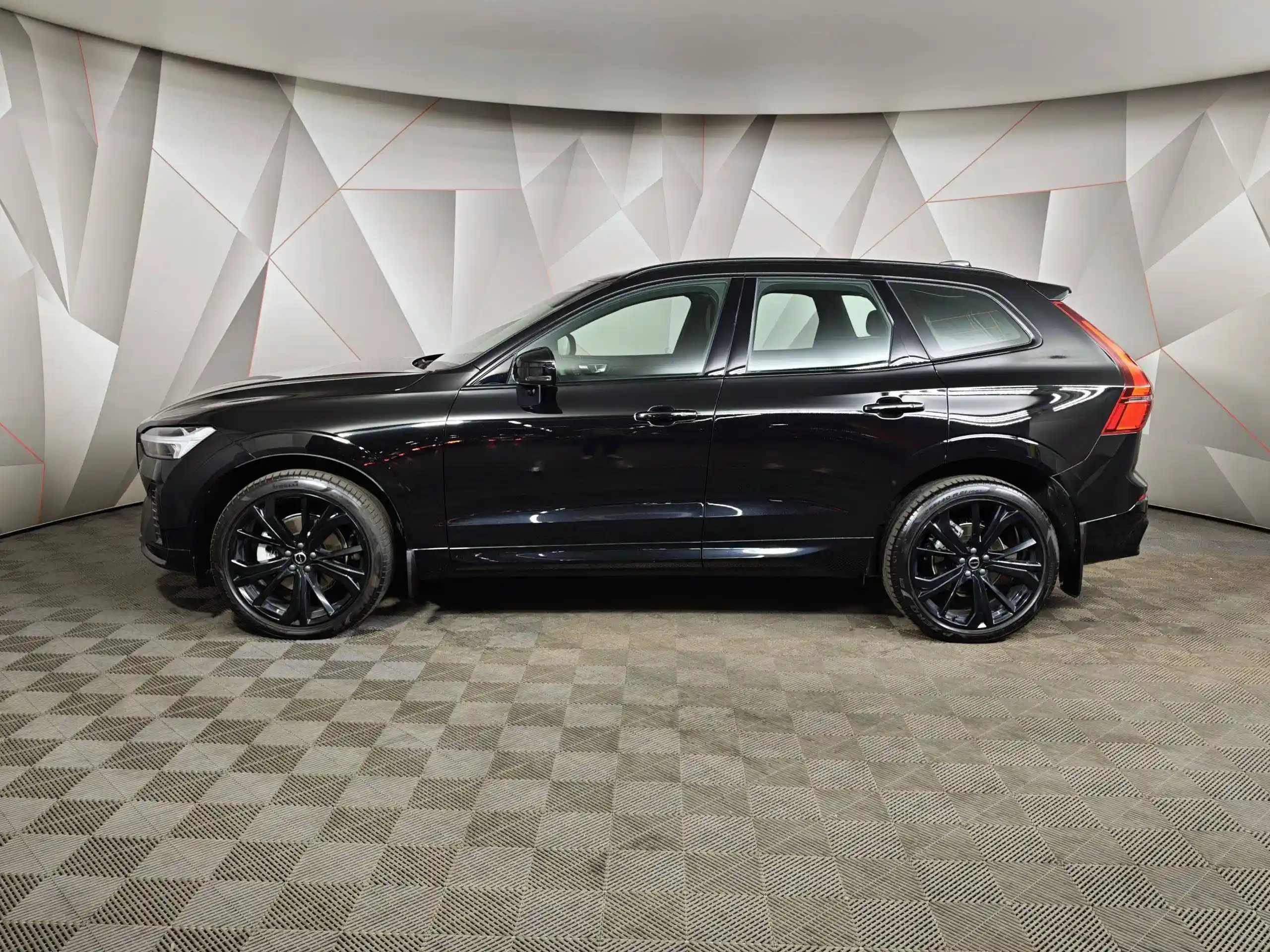 Volvo XC60 2025