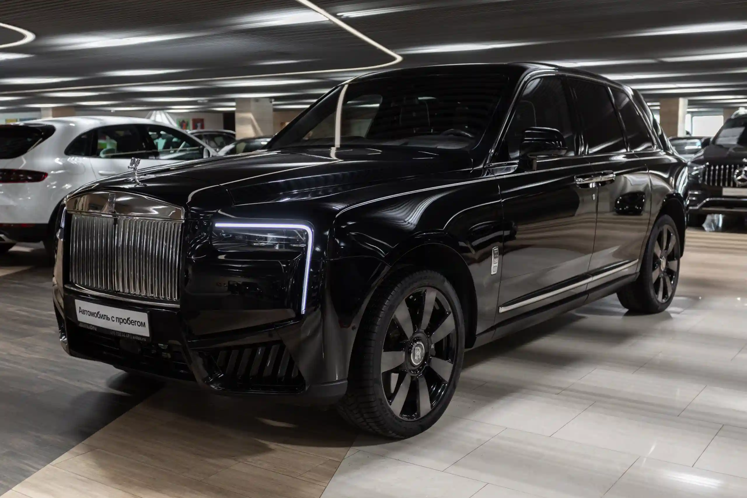 Rolls-Royce Cullinan 2021