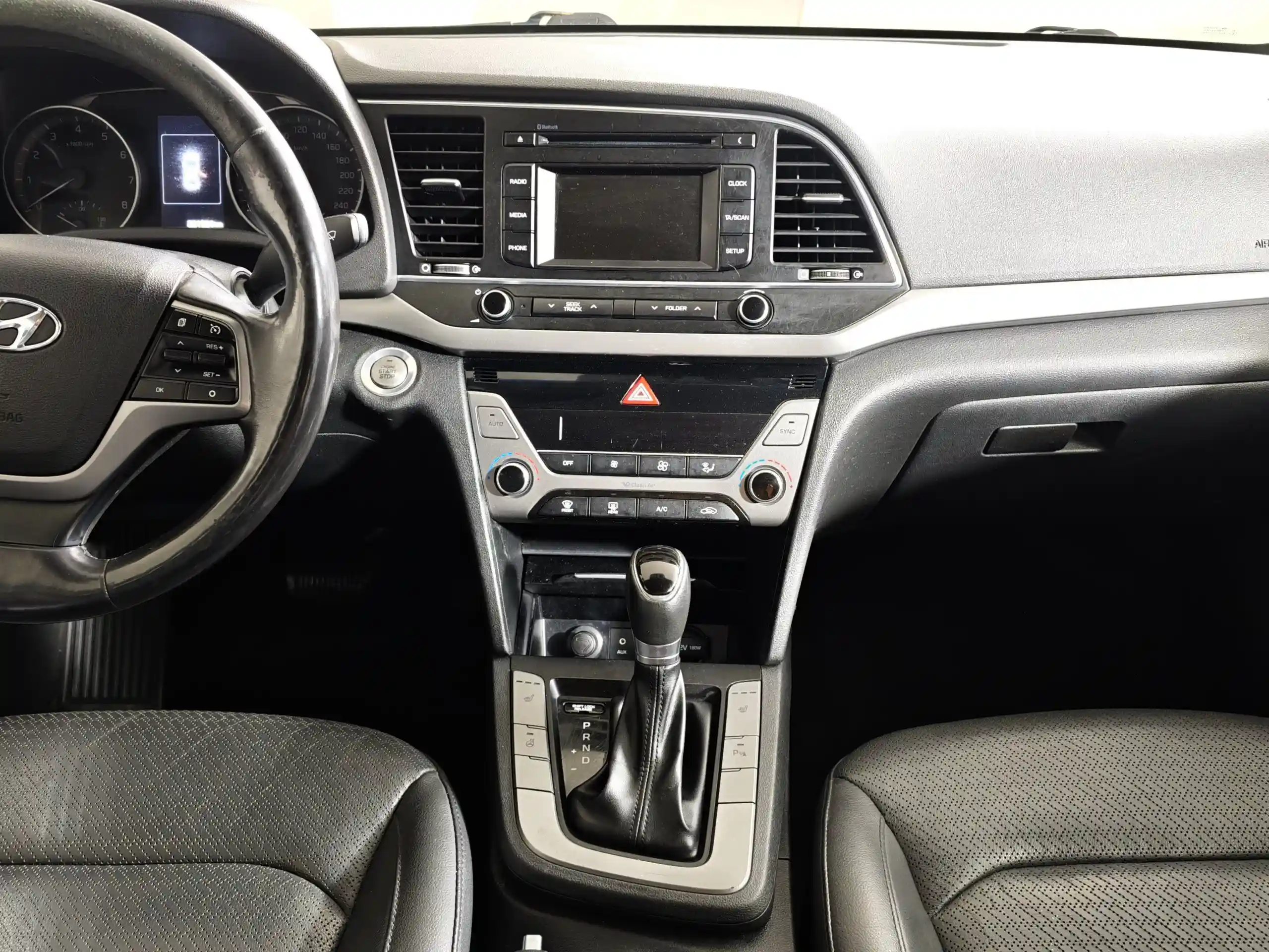 Hyundai Elantra 2017