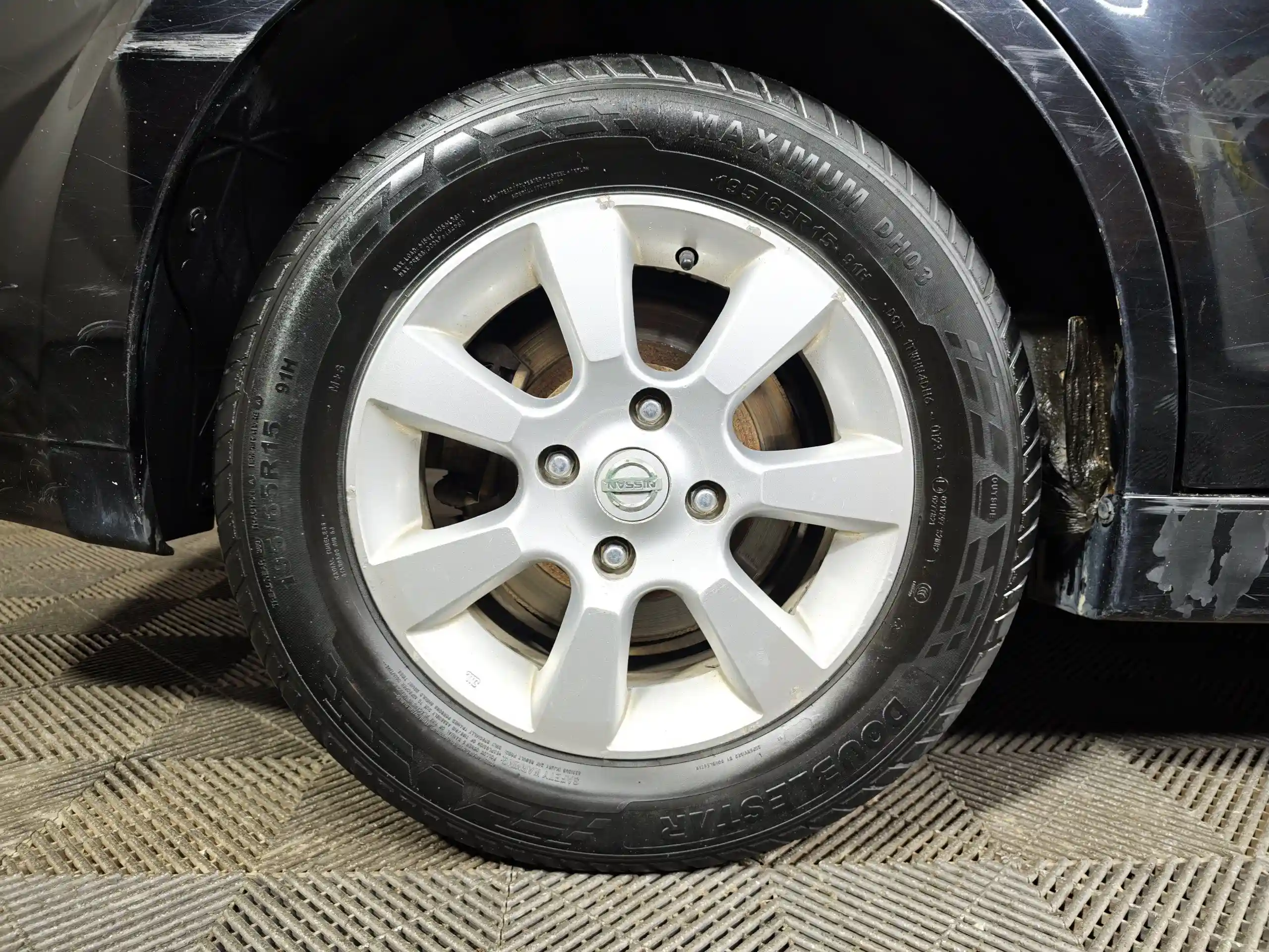 Nissan Tiida 2010
