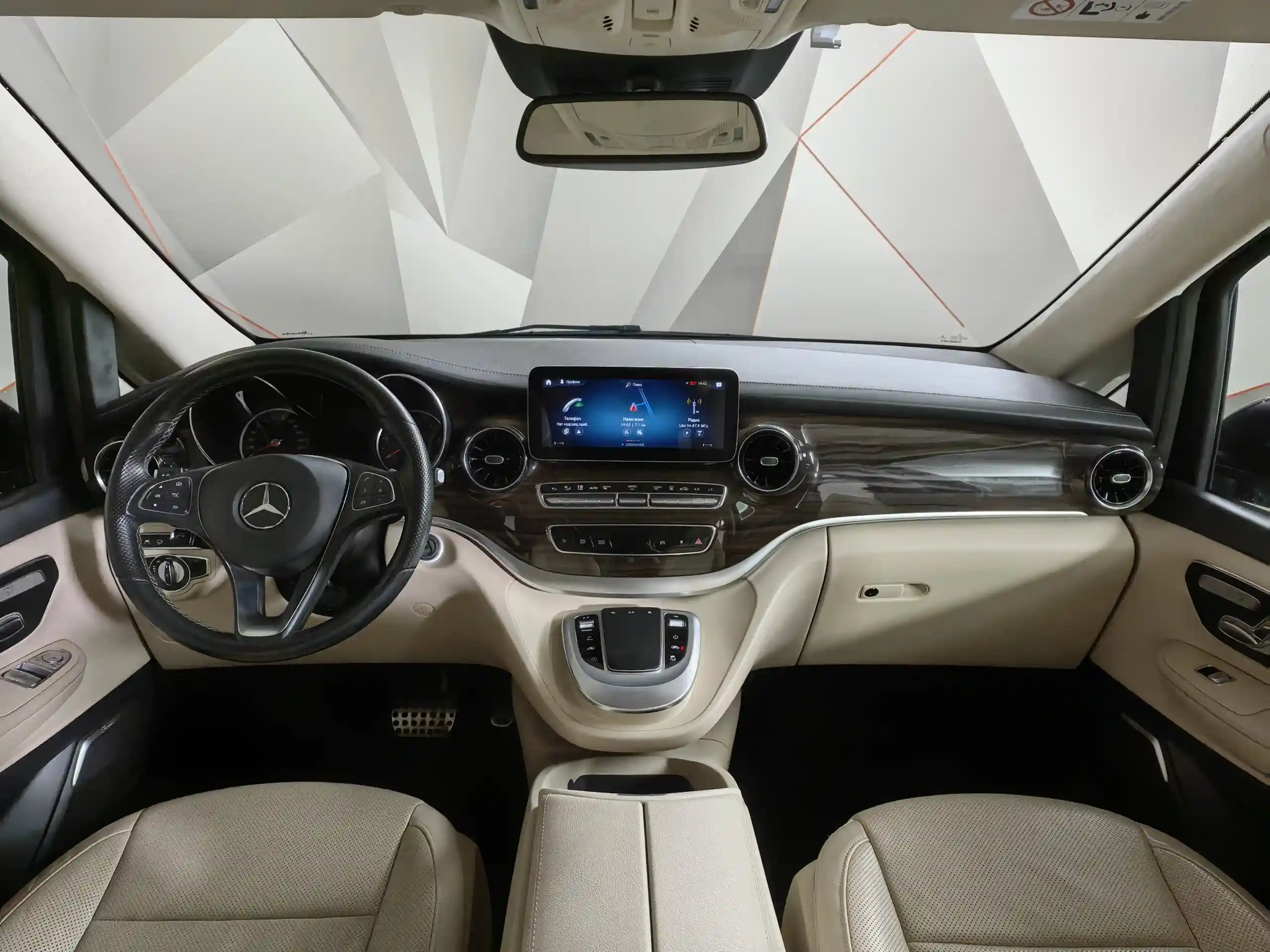 Mercedes-Benz V-Класс 2021