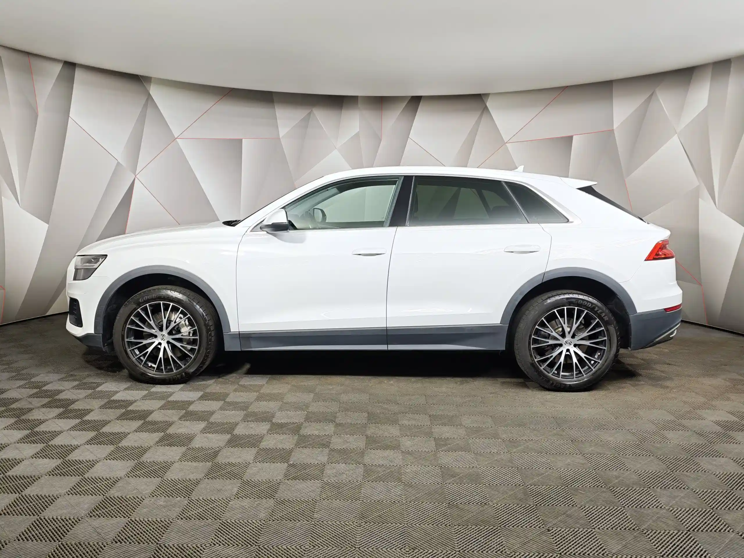 Audi Q8 2019