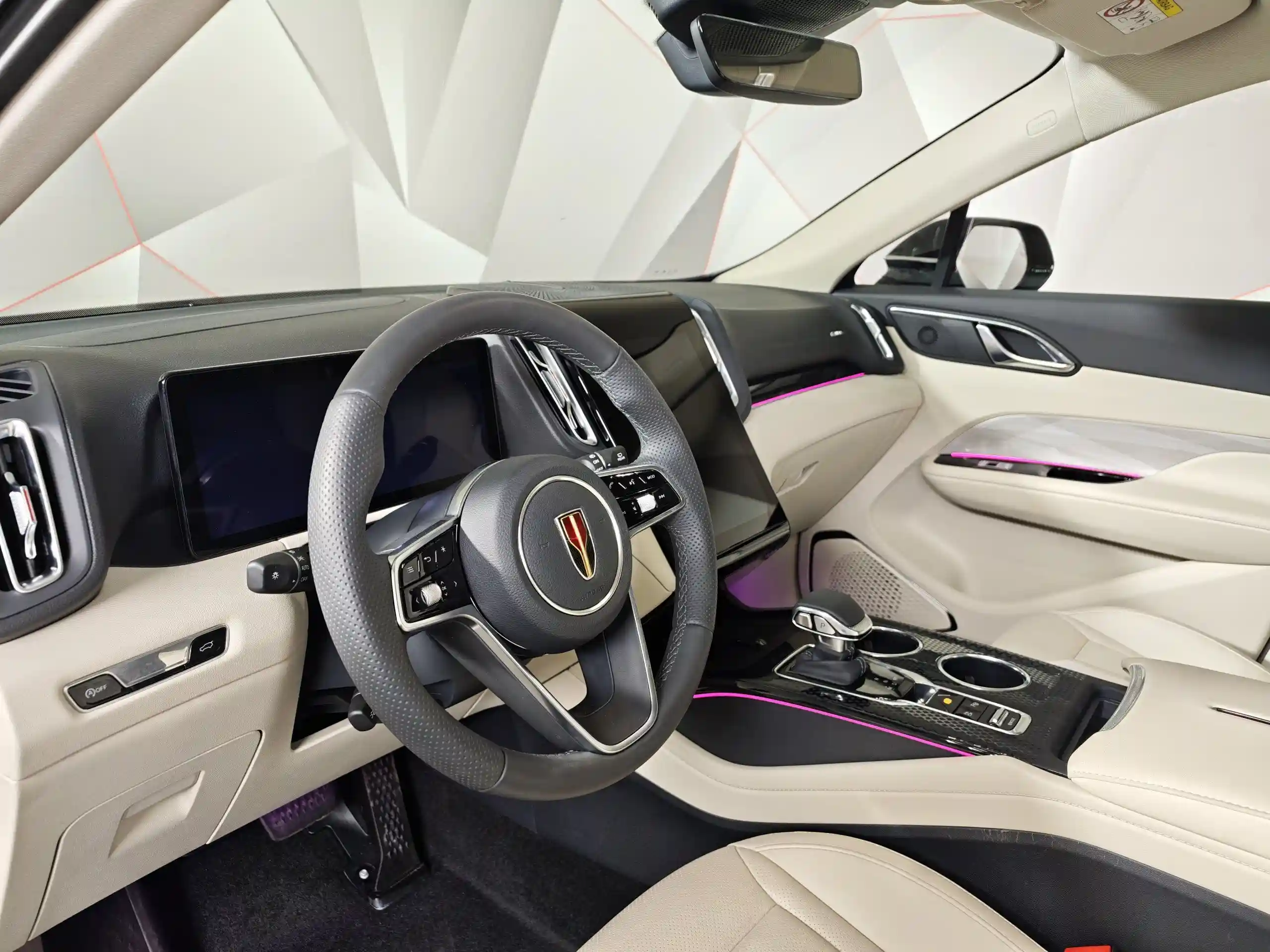 Hongqi HS3 2024