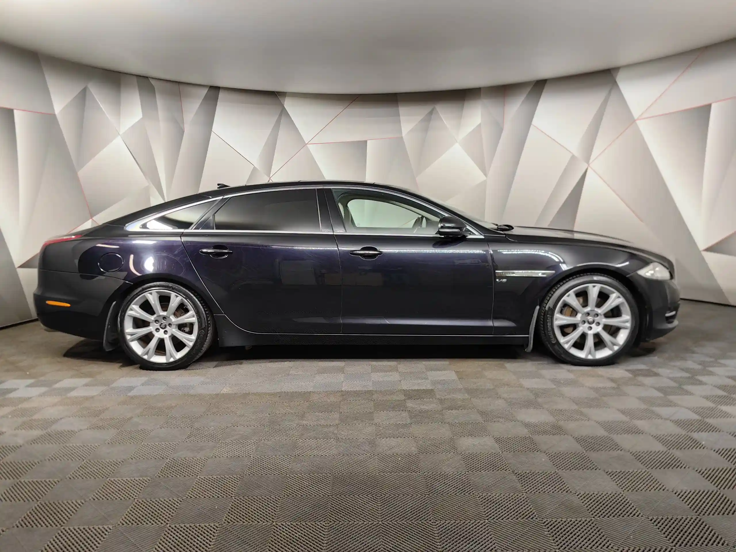 Jaguar XJ 2013