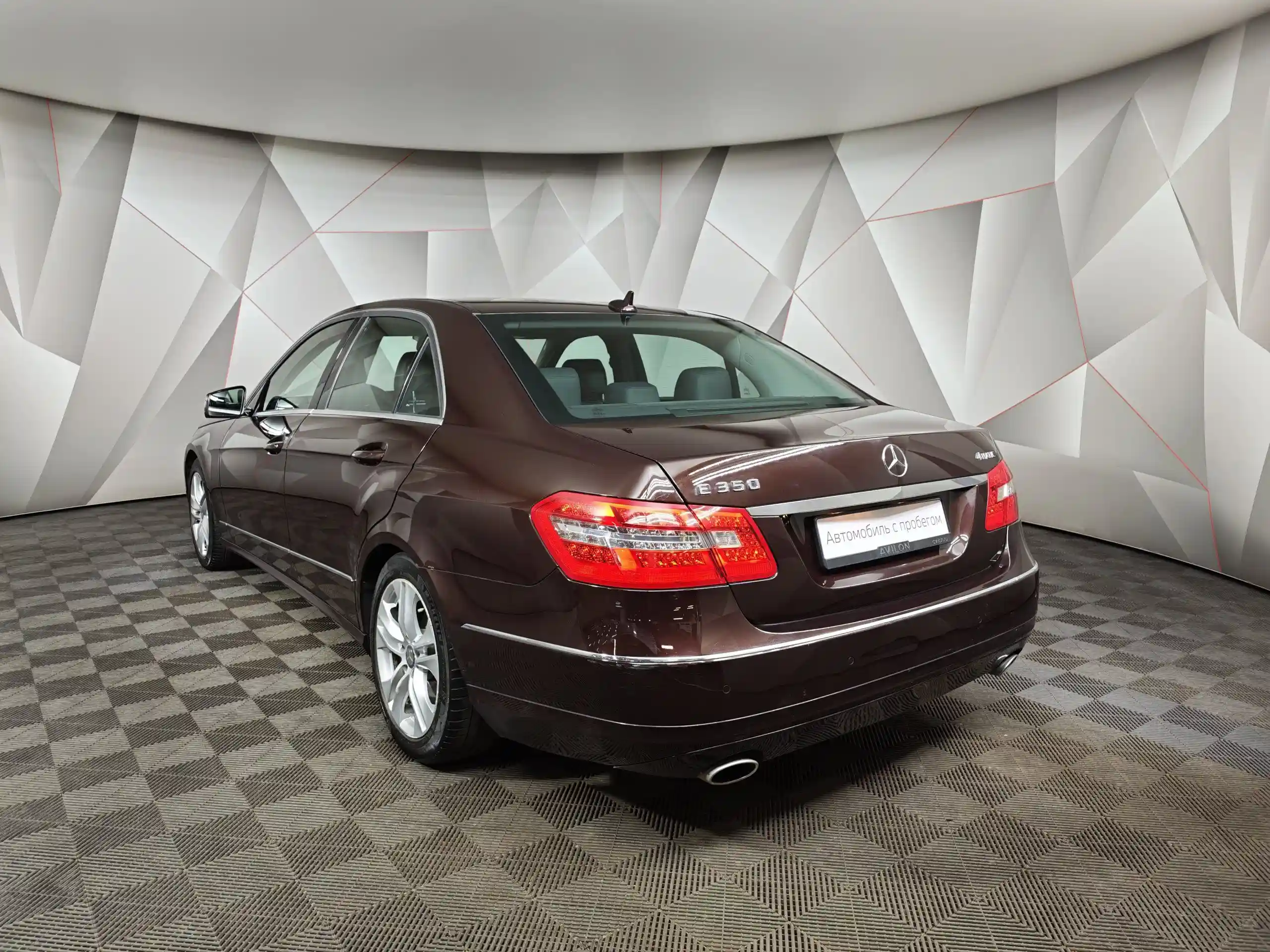 Mercedes-Benz E-Класс 2011