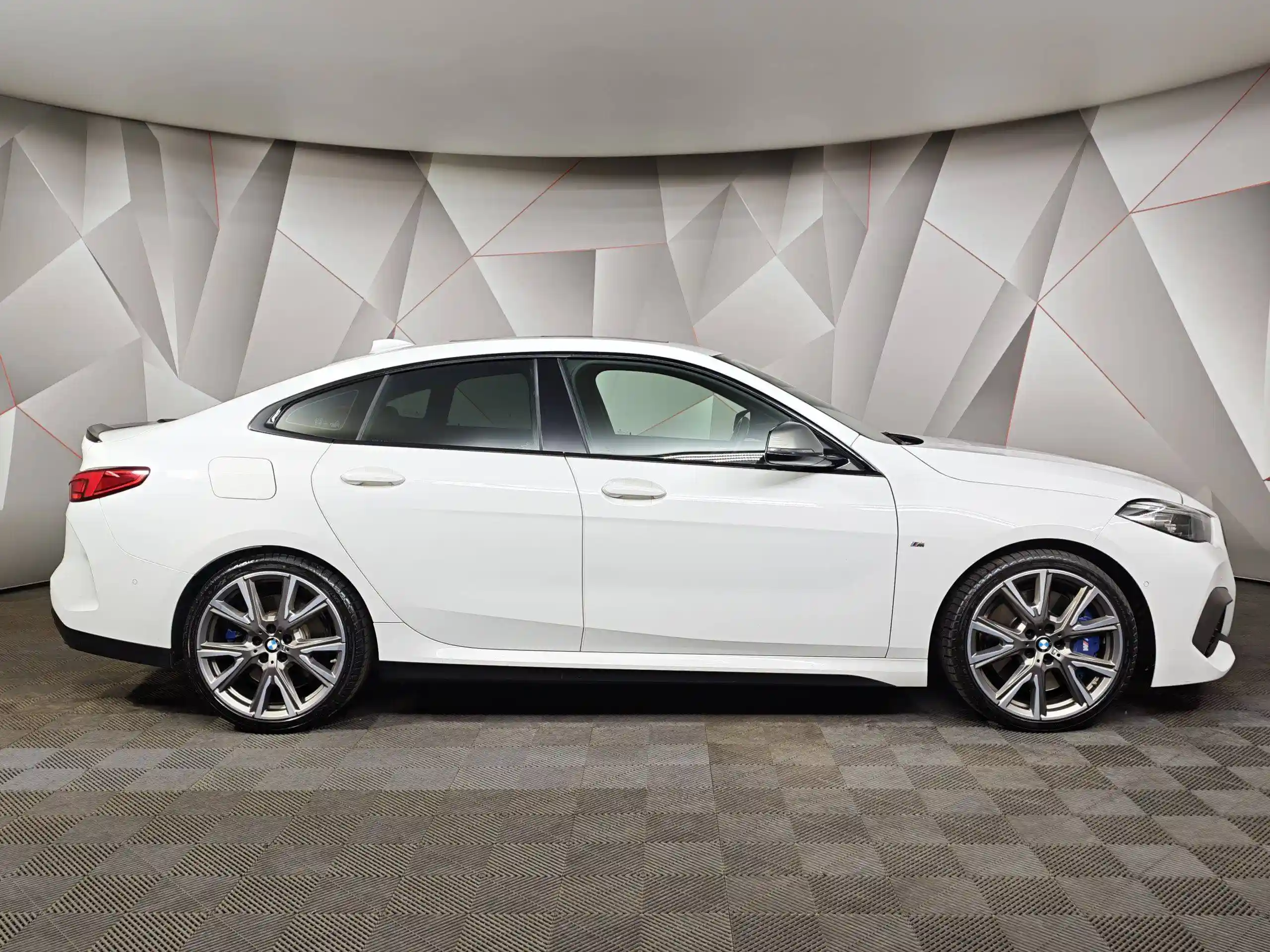 BMW 2 серия 2020