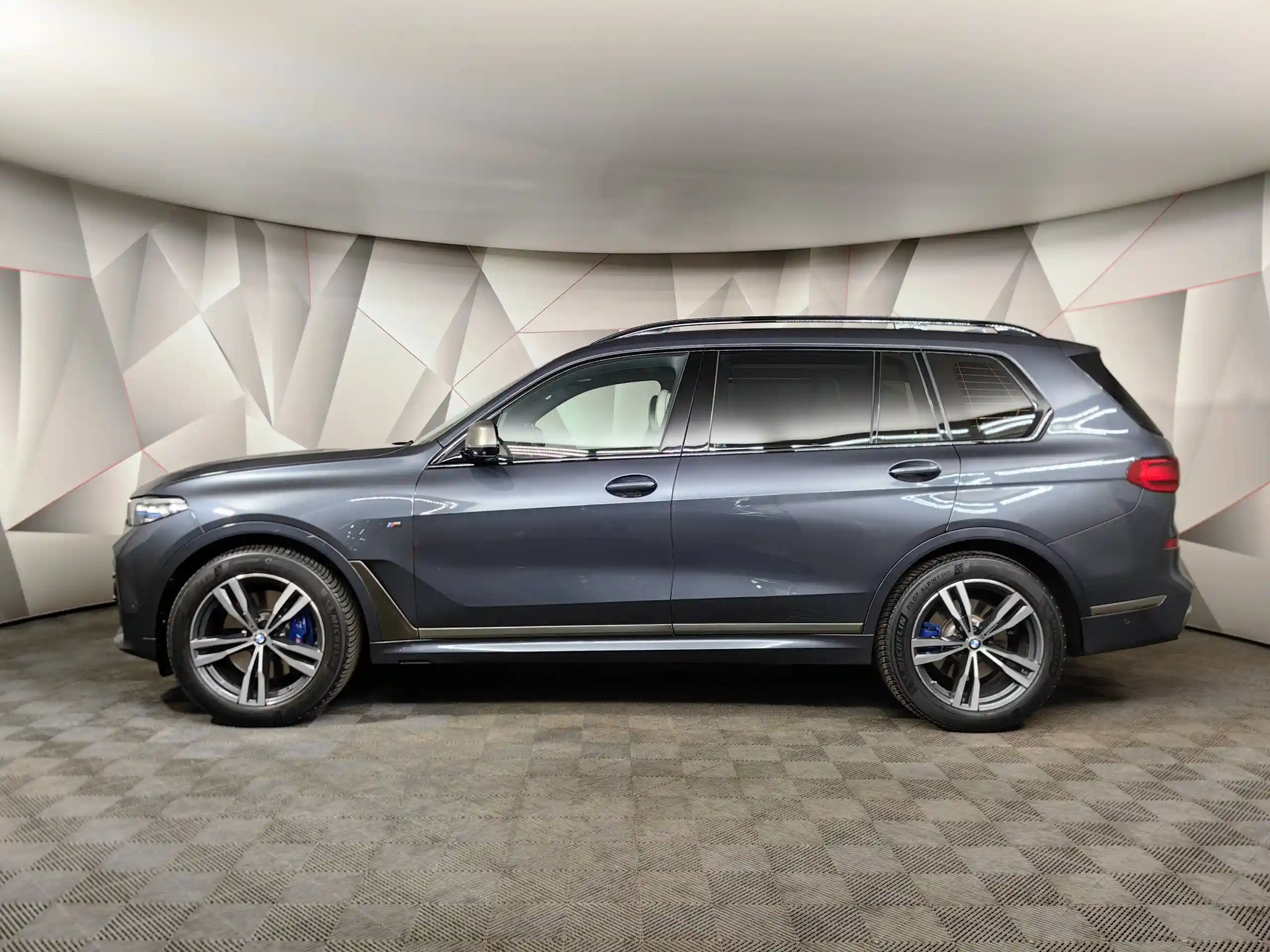 BMW X7 2019