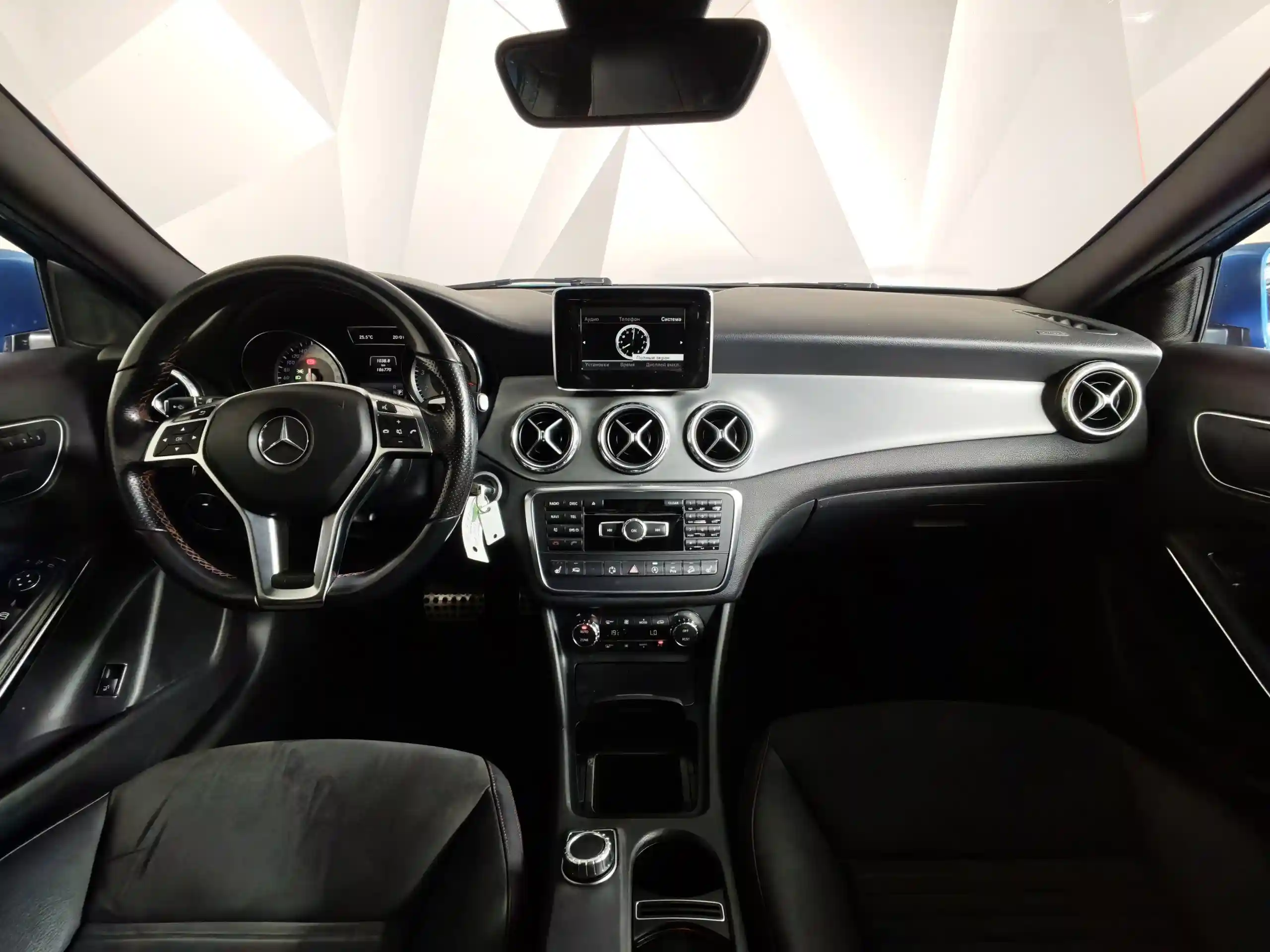 Mercedes-Benz GLA 2015