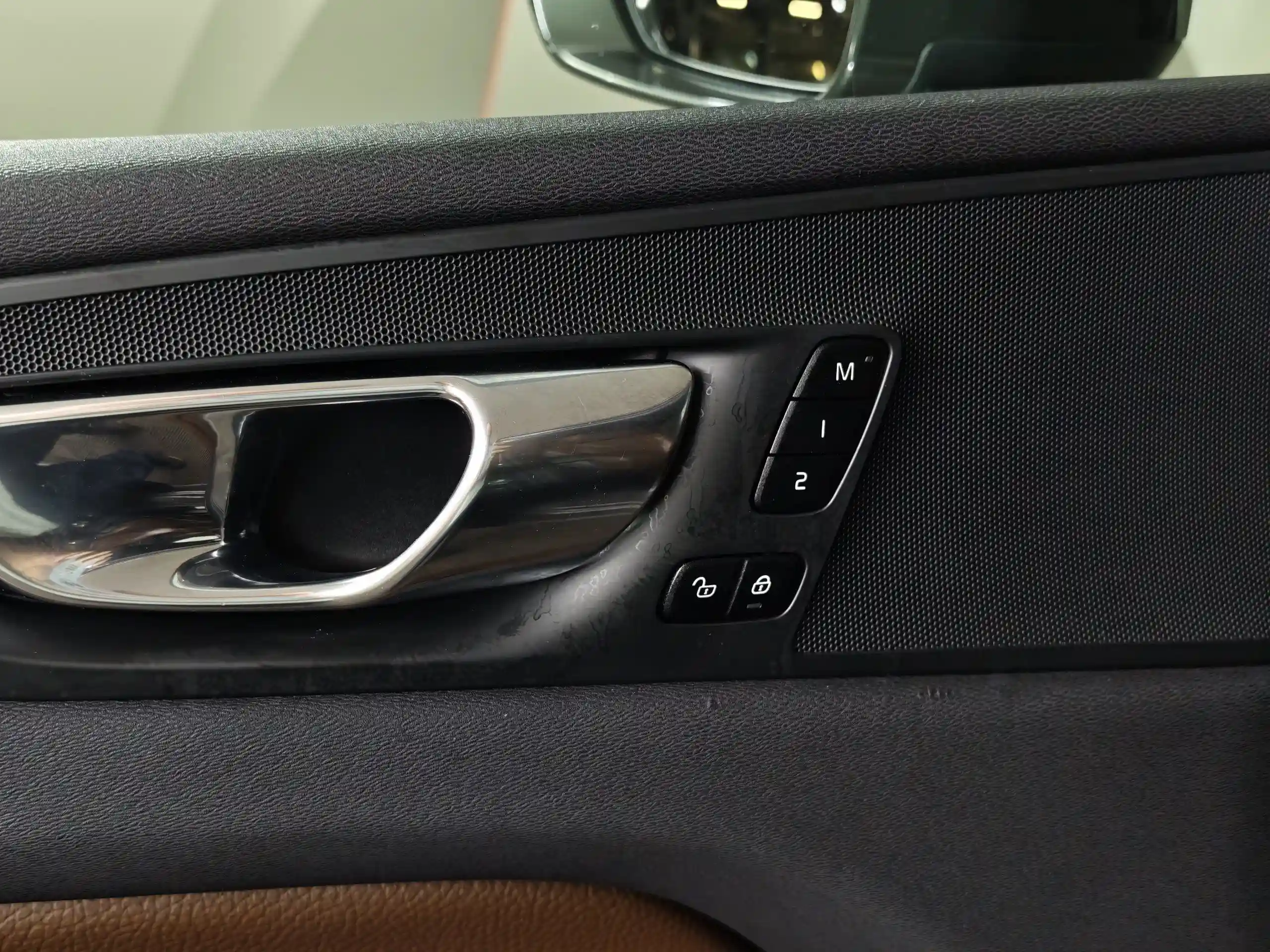 Volvo XC60 2022