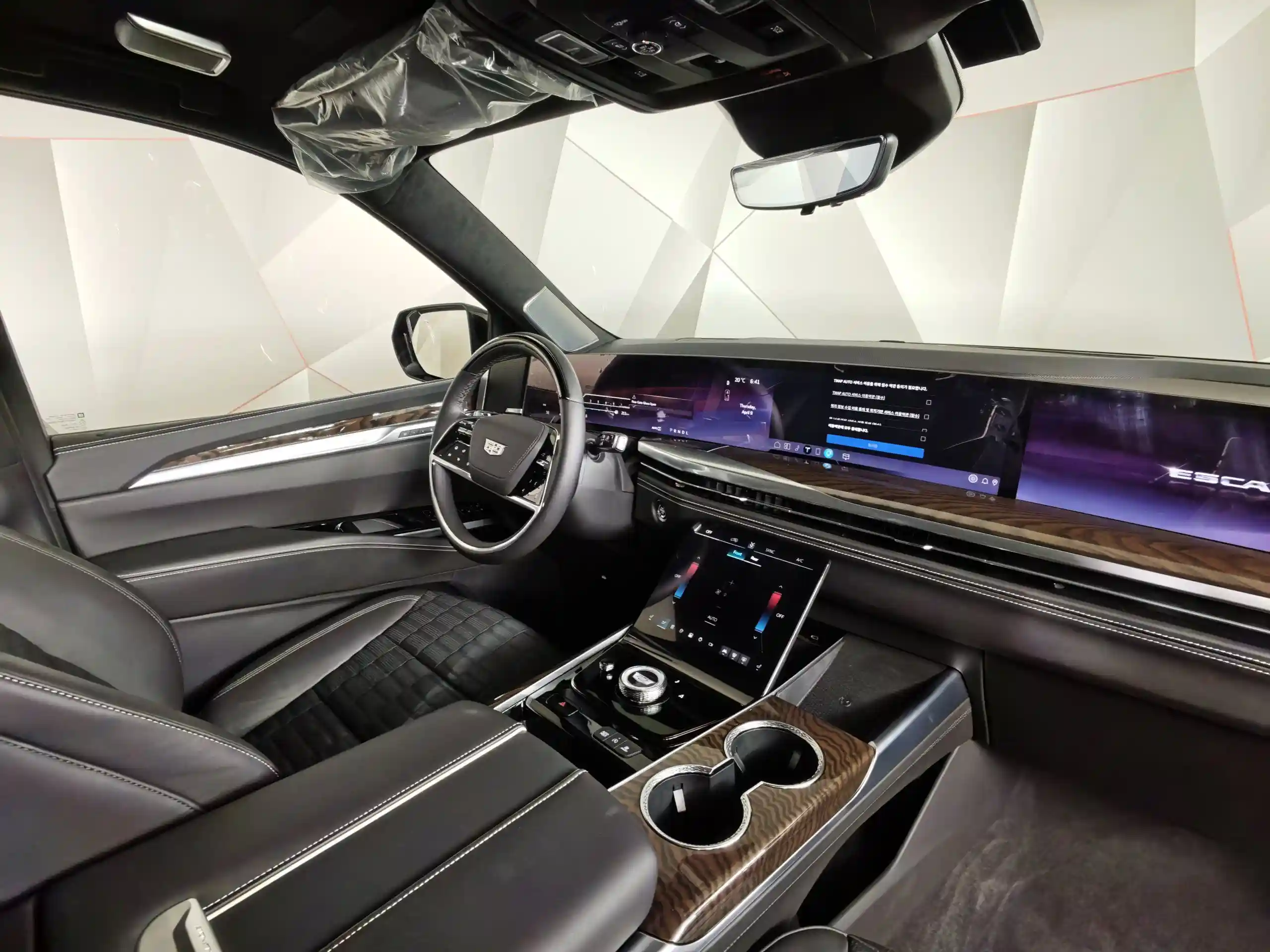Cadillac Escalade 2025