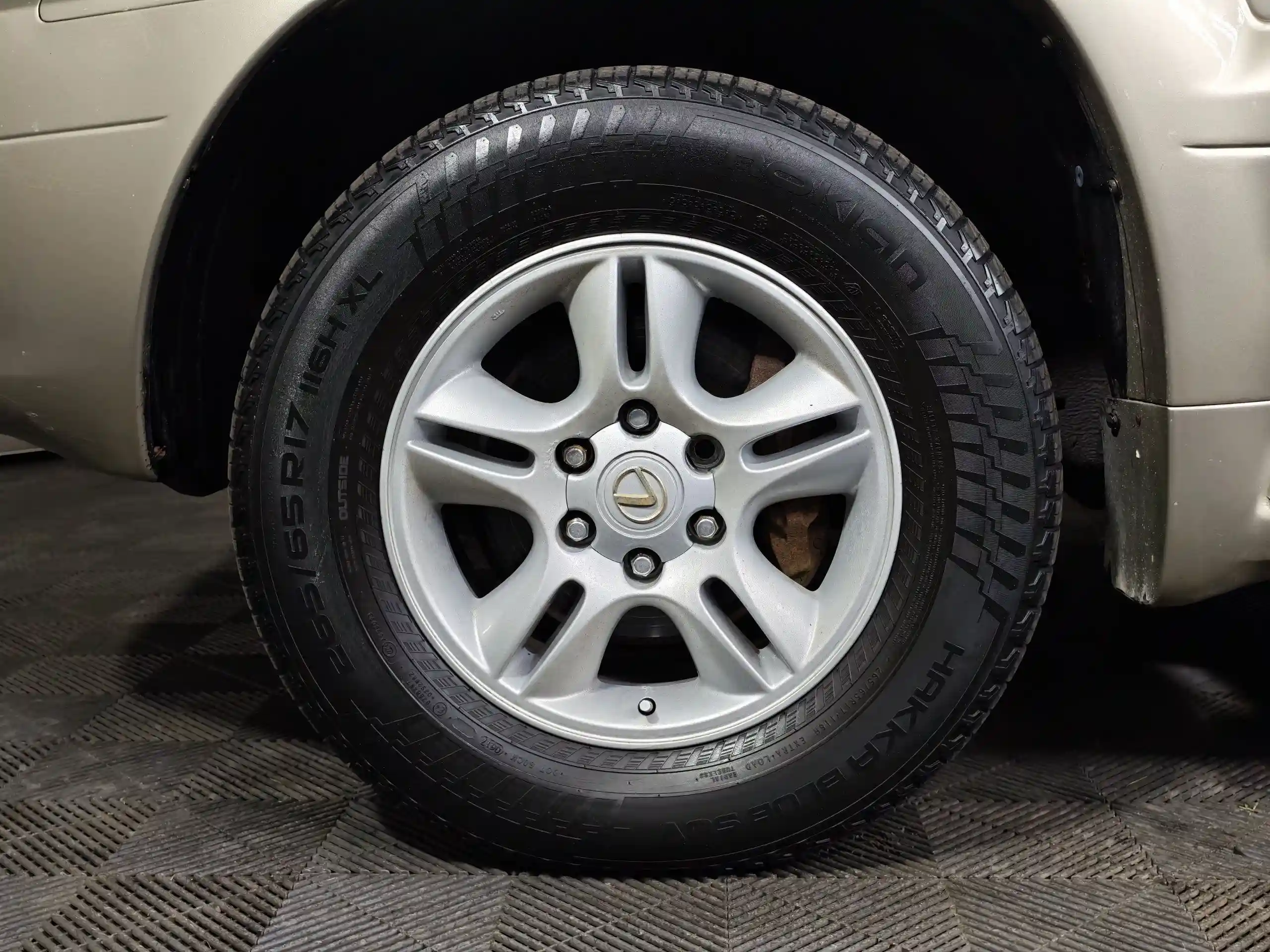 Lexus GX 2002