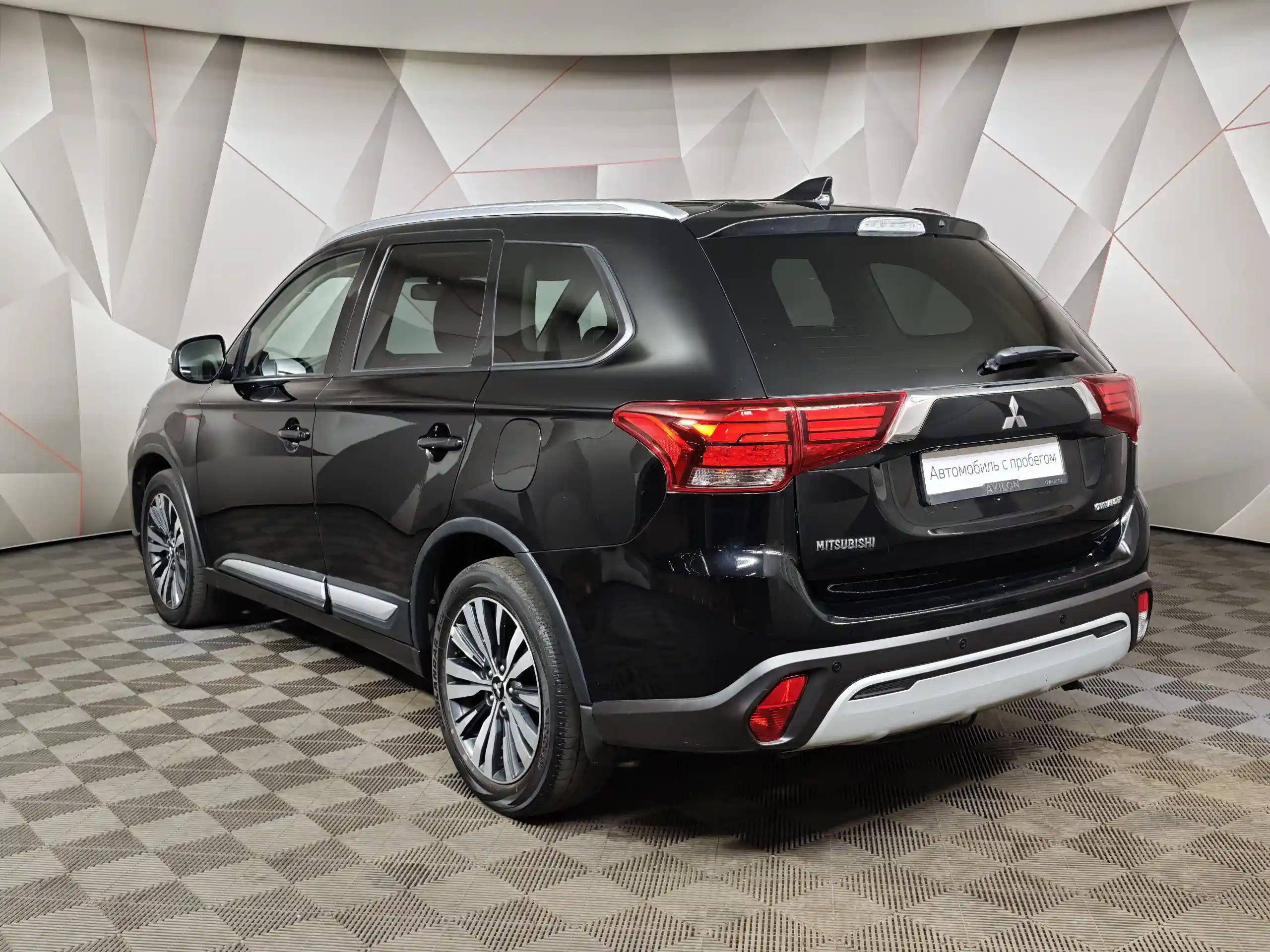 Mitsubishi Outlander 2019