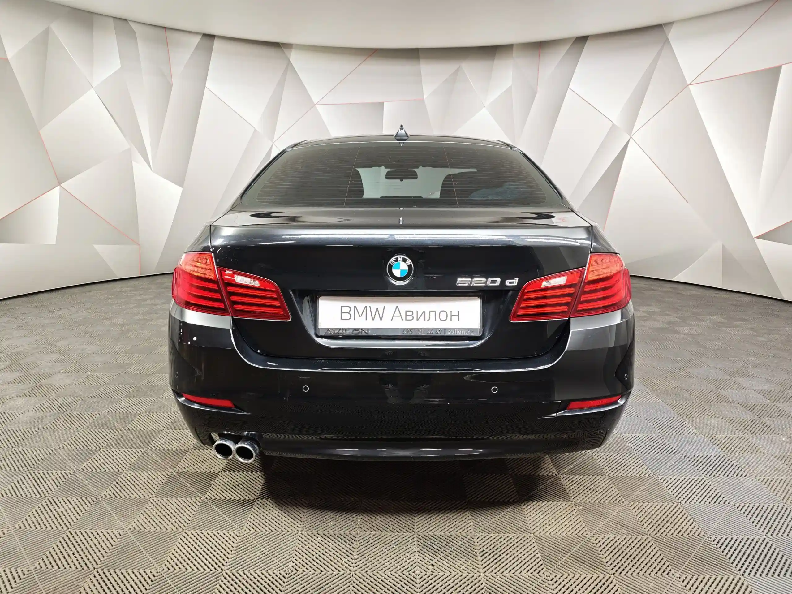 BMW 5 серия 2016