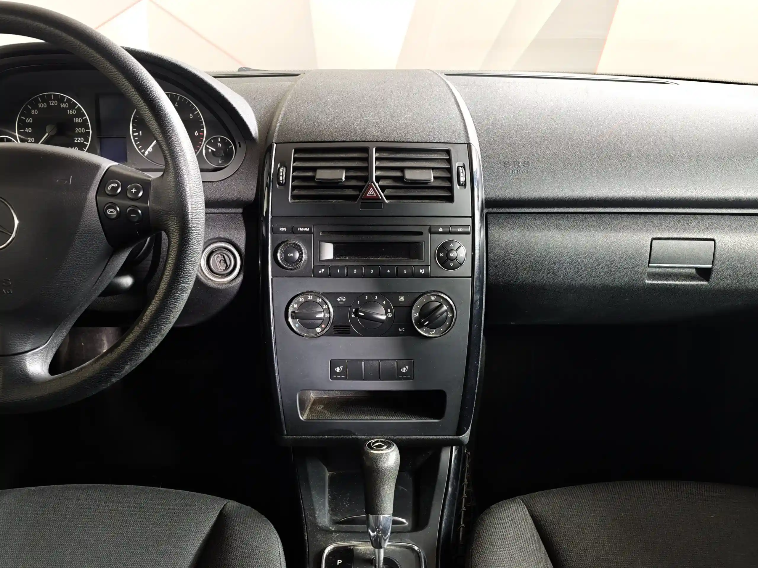 Mercedes-Benz A-Класс 2011