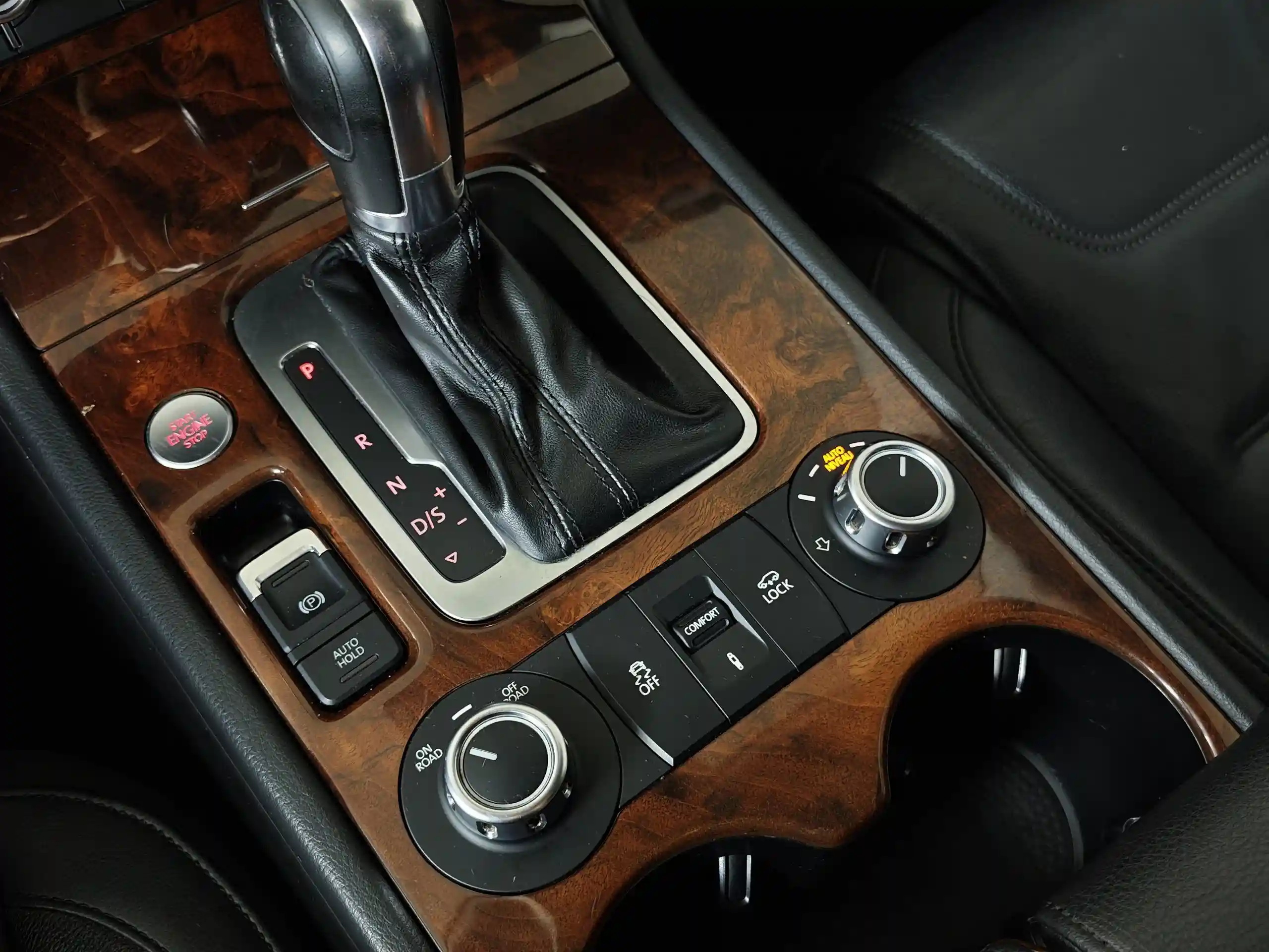 Volkswagen Touareg 2013