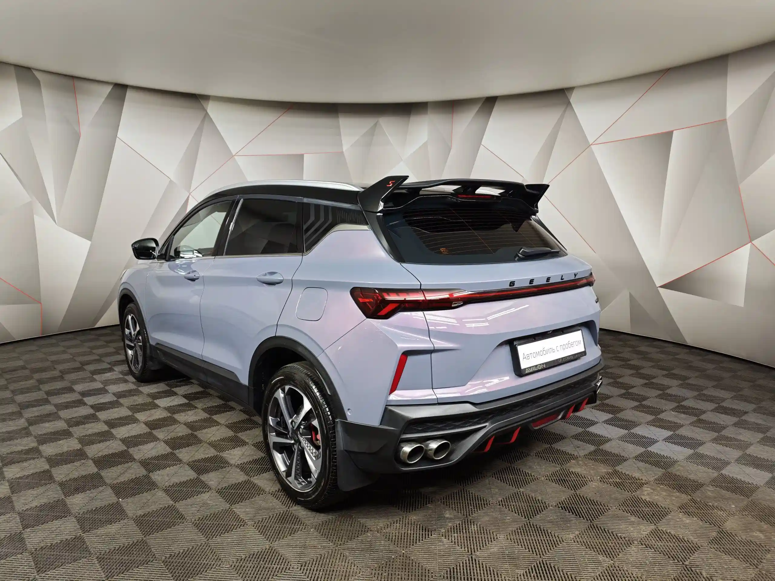 Geely Coolray 2024