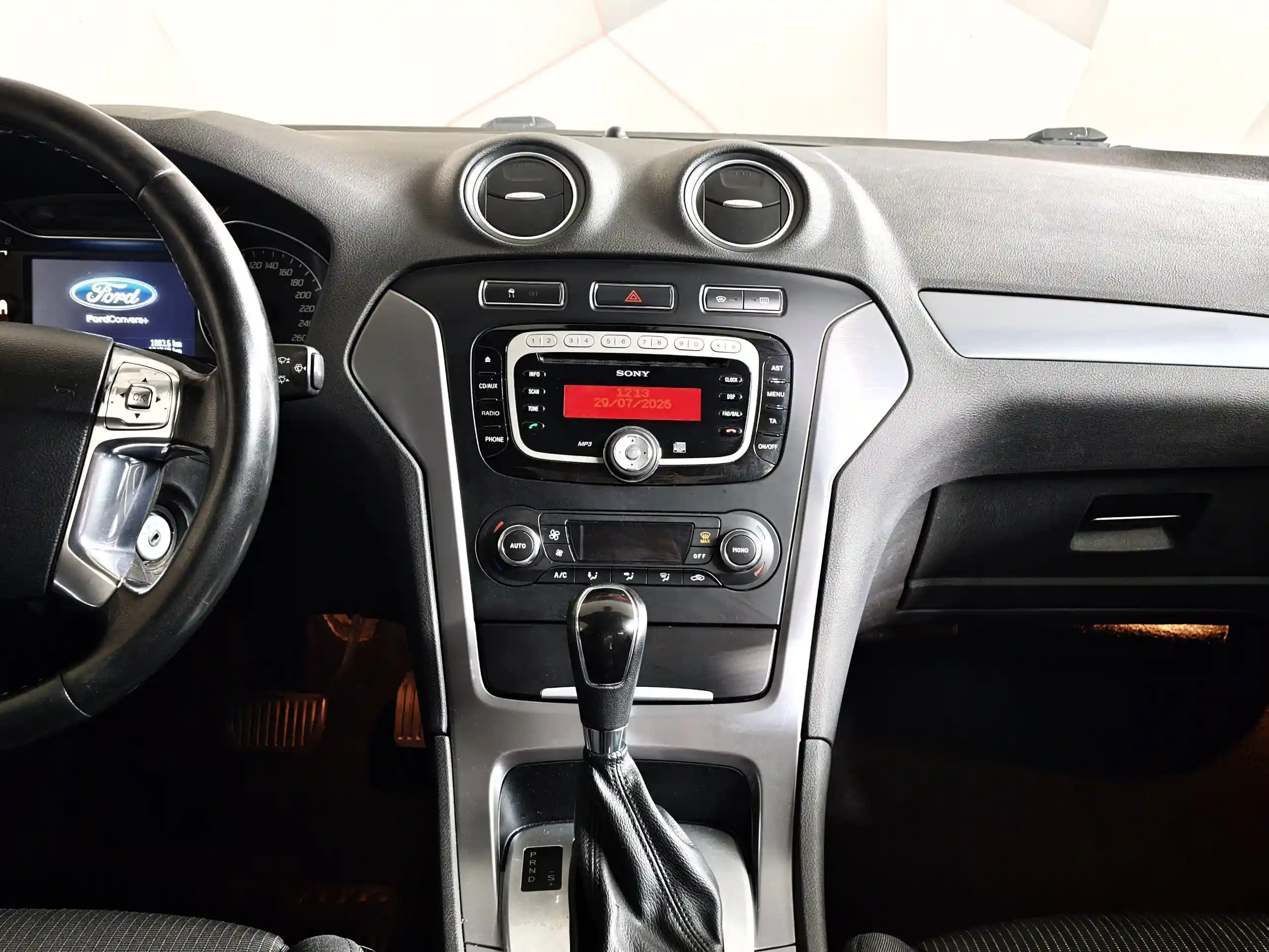 Ford Mondeo 2011