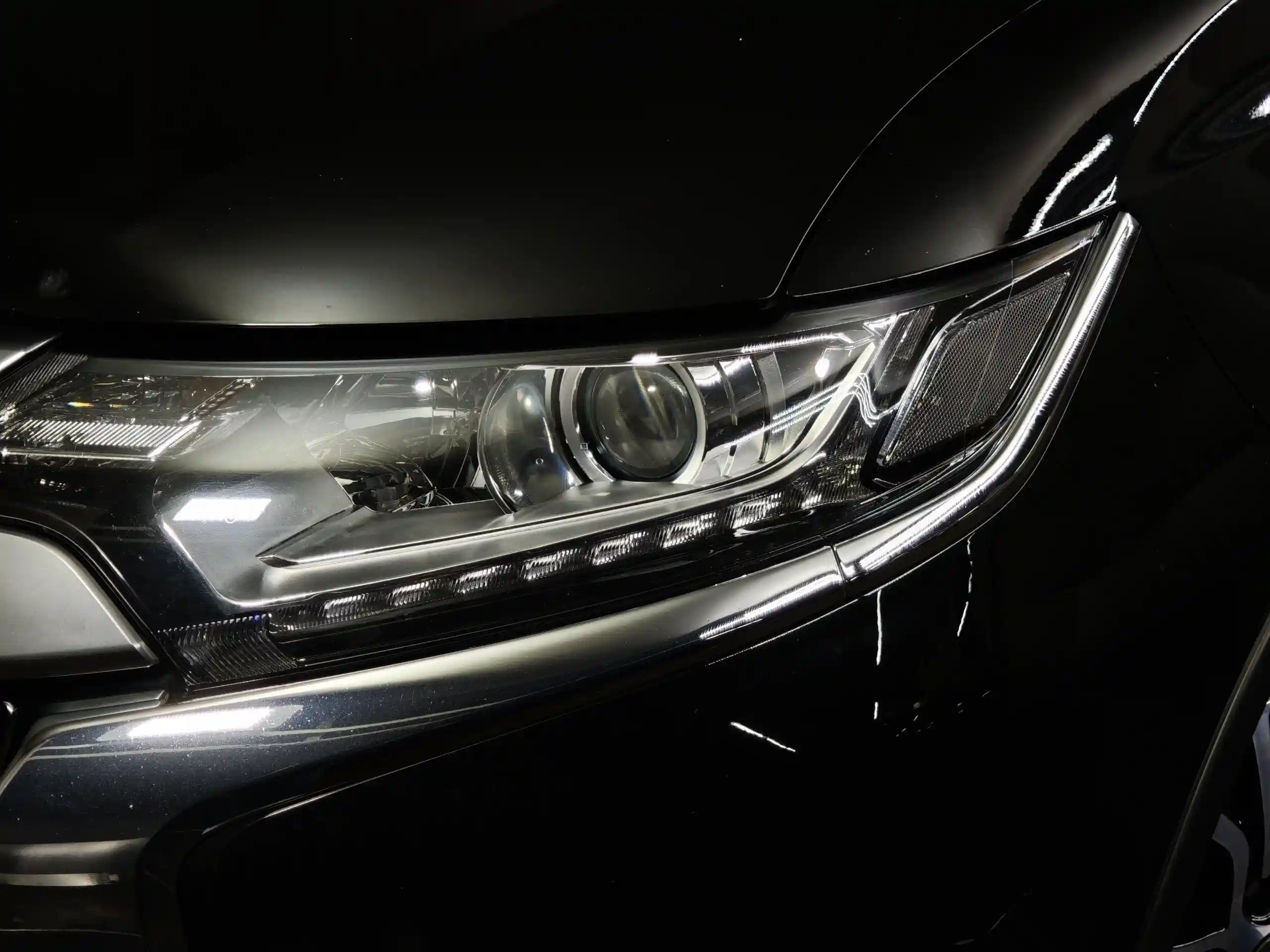 Mitsubishi Outlander 2019