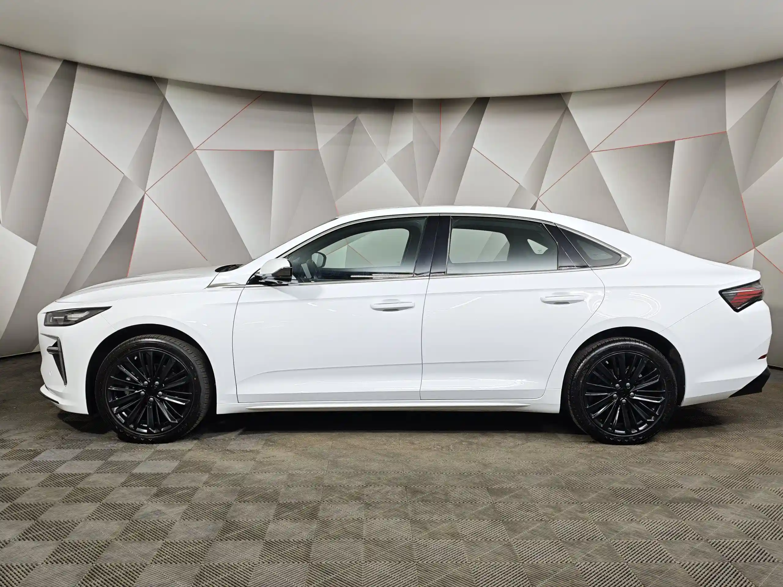 Geely Preface 2024