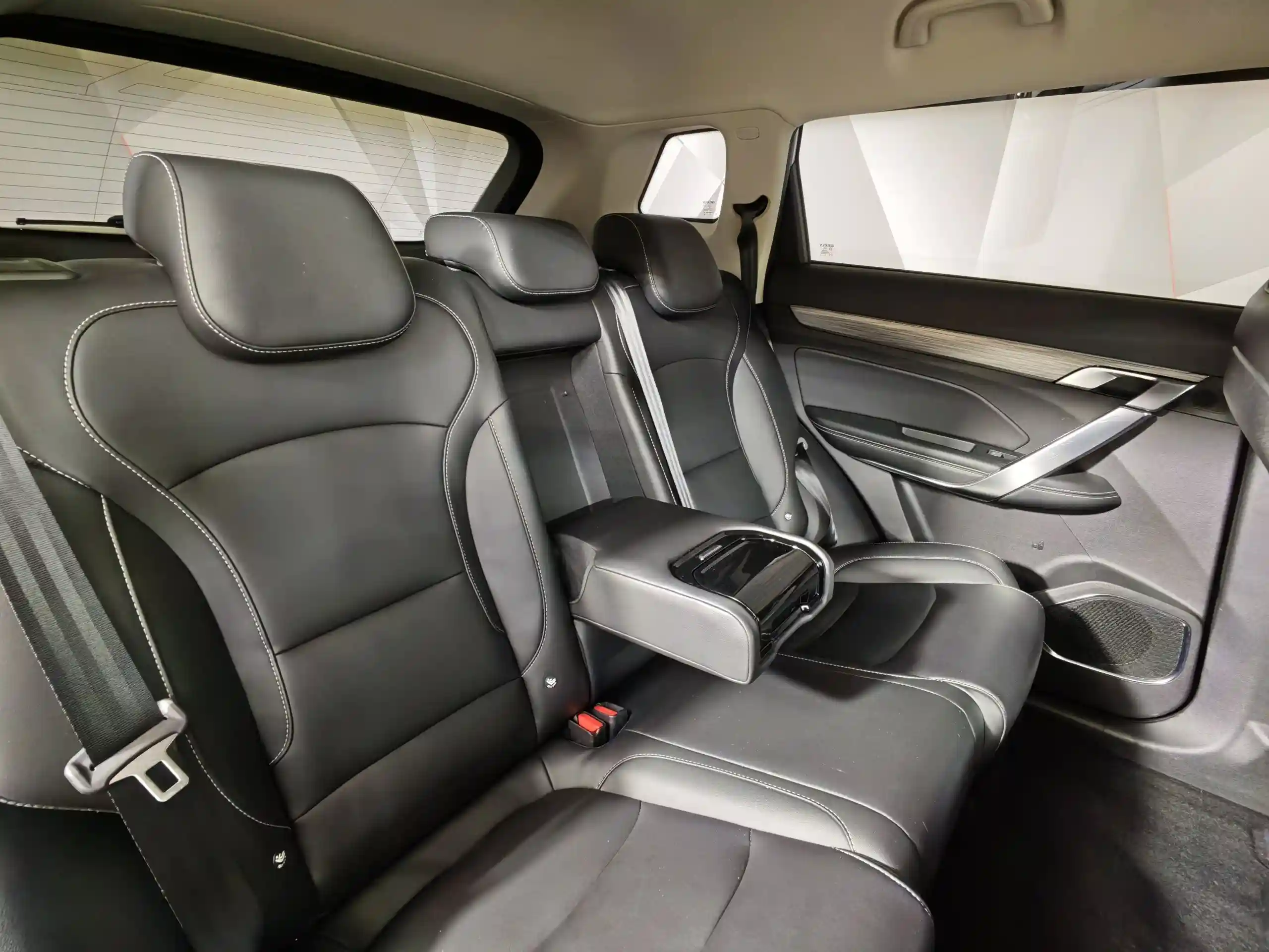 Geely Atlas Pro 2024
