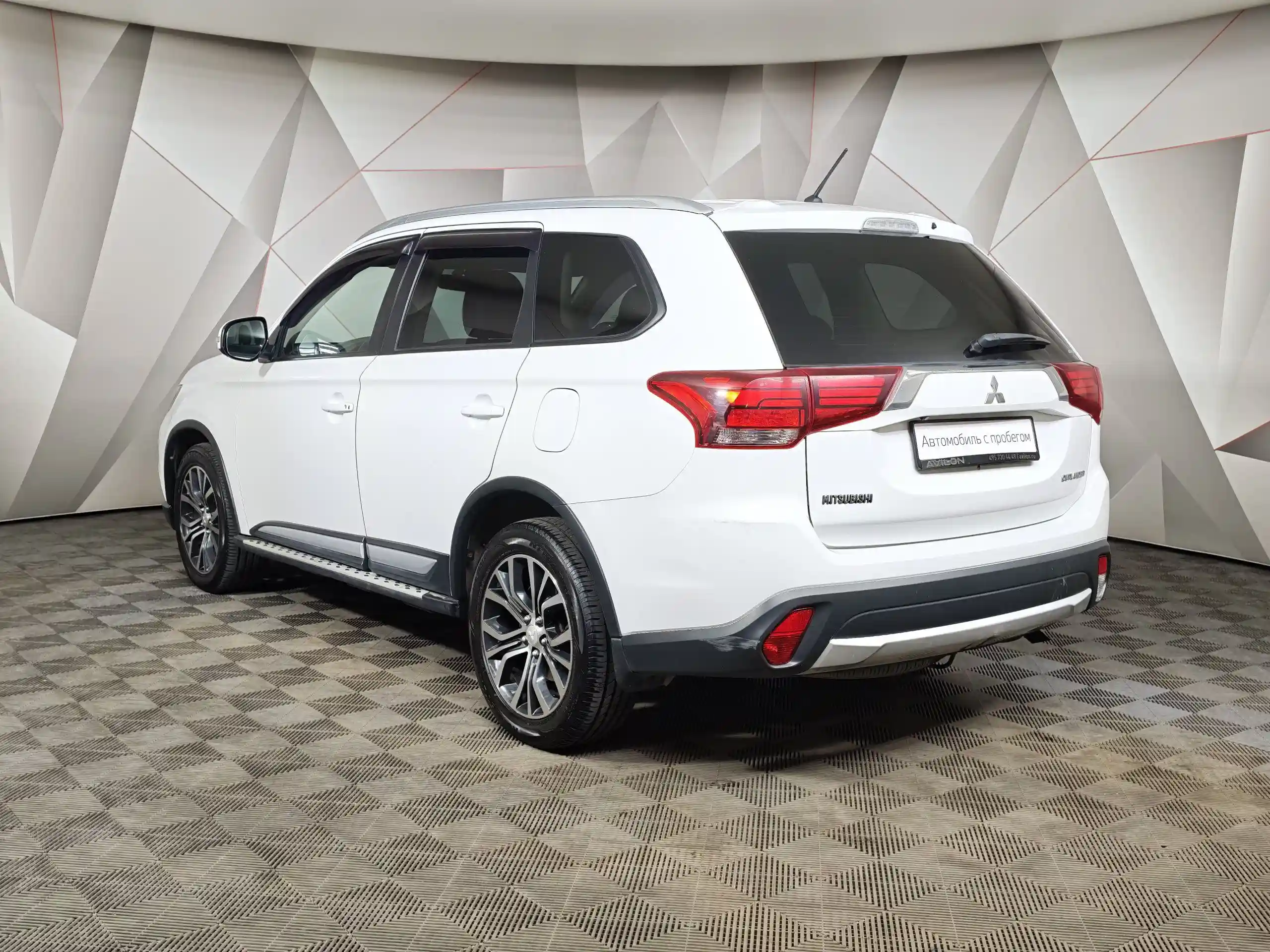 Mitsubishi Outlander 2015