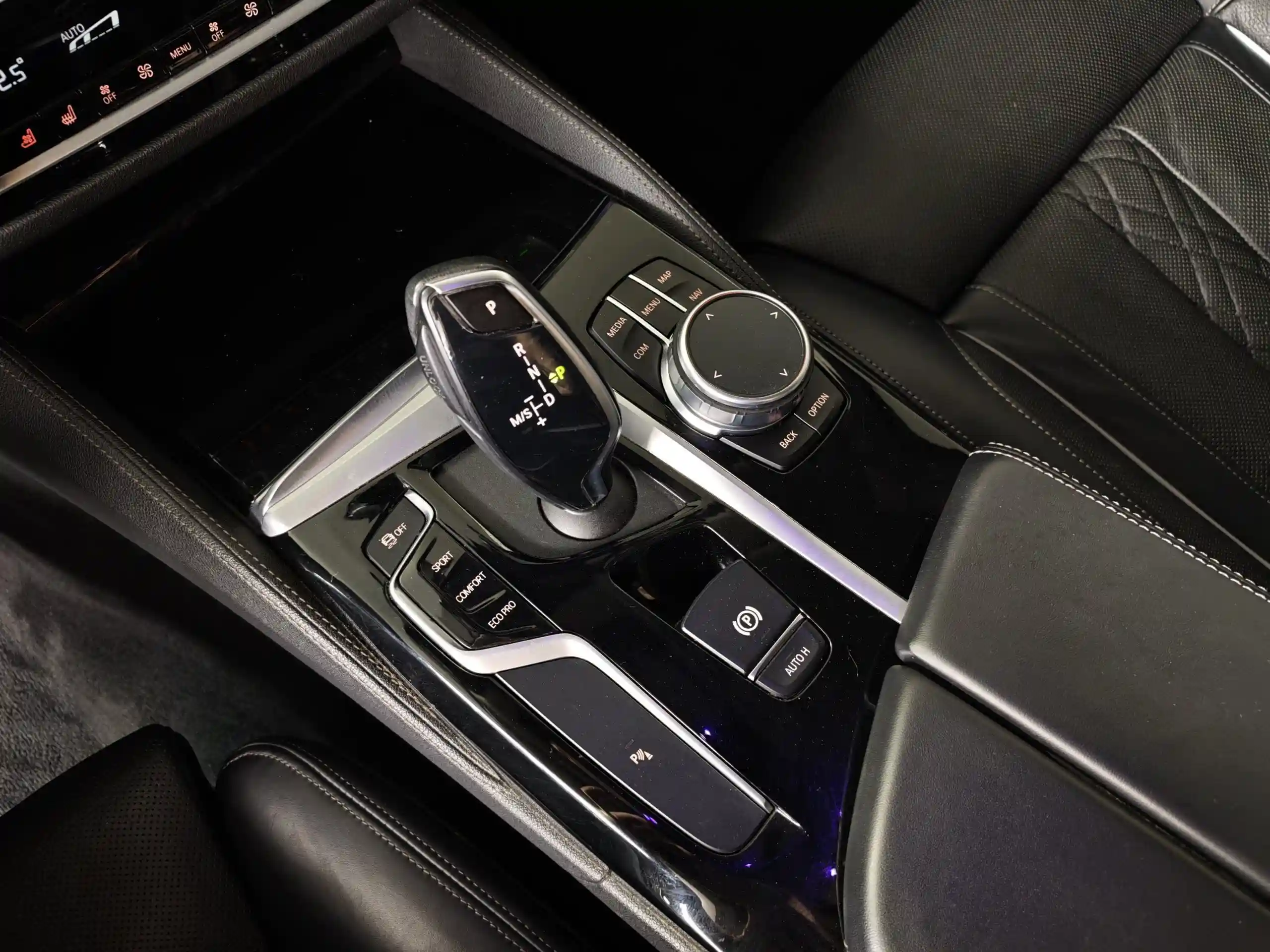BMW 5 серия 2019