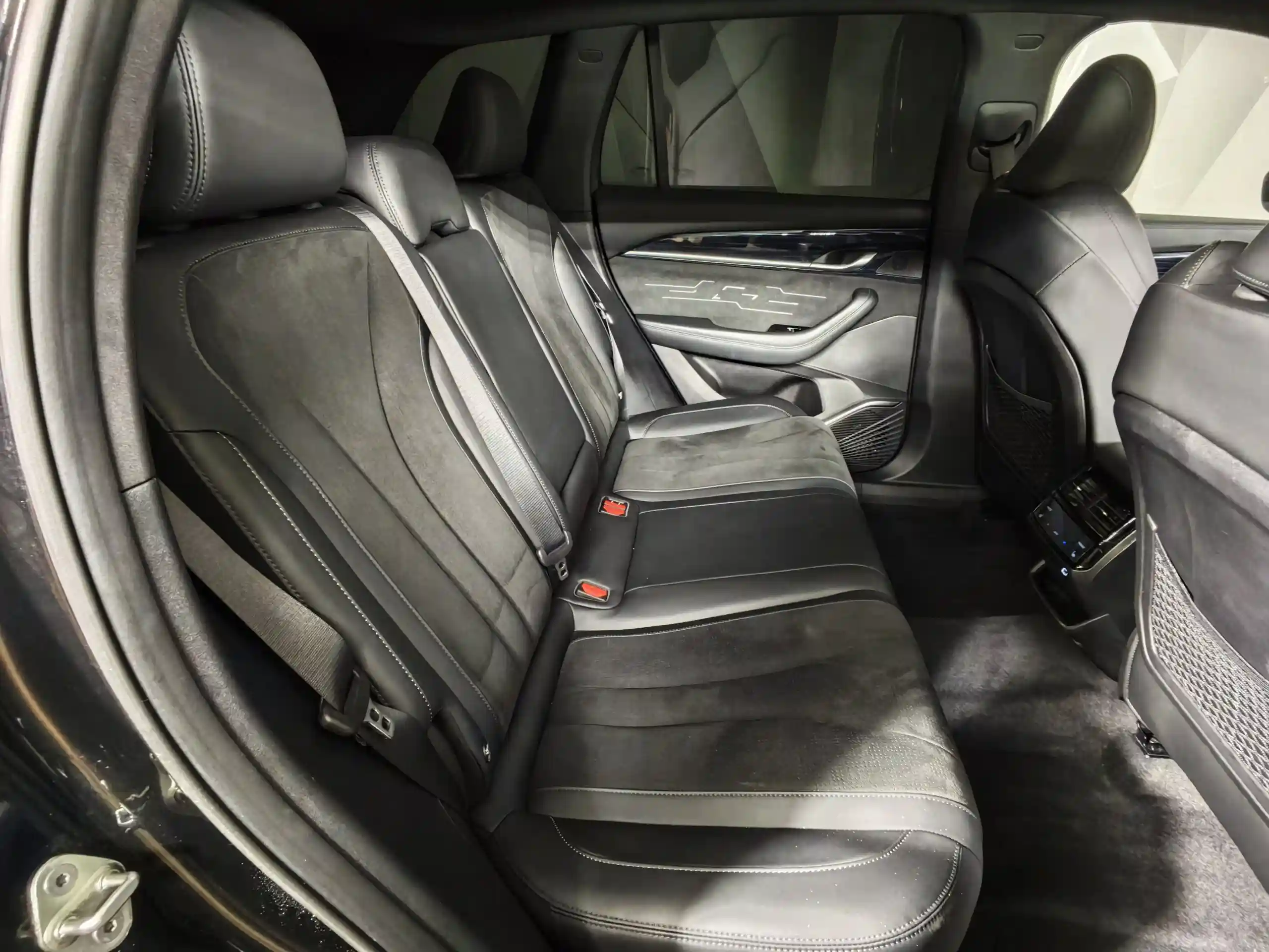 Geely Monjaro 2024