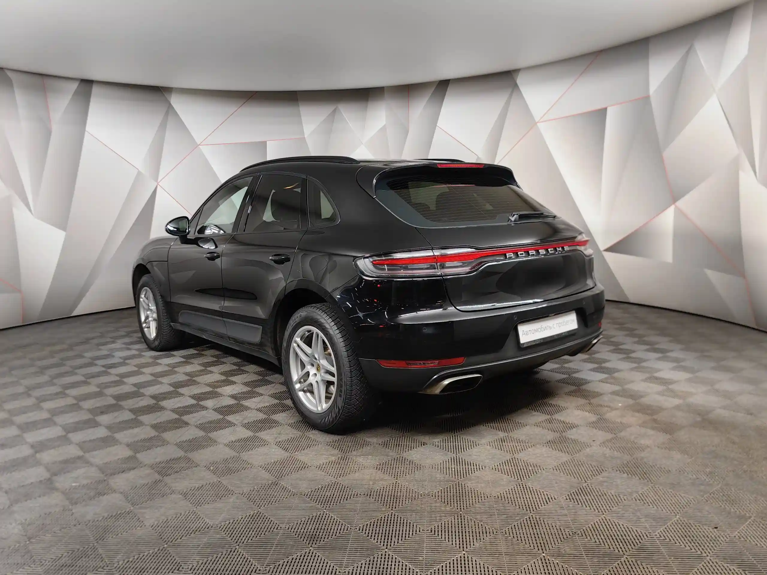 Porsche Macan 2021