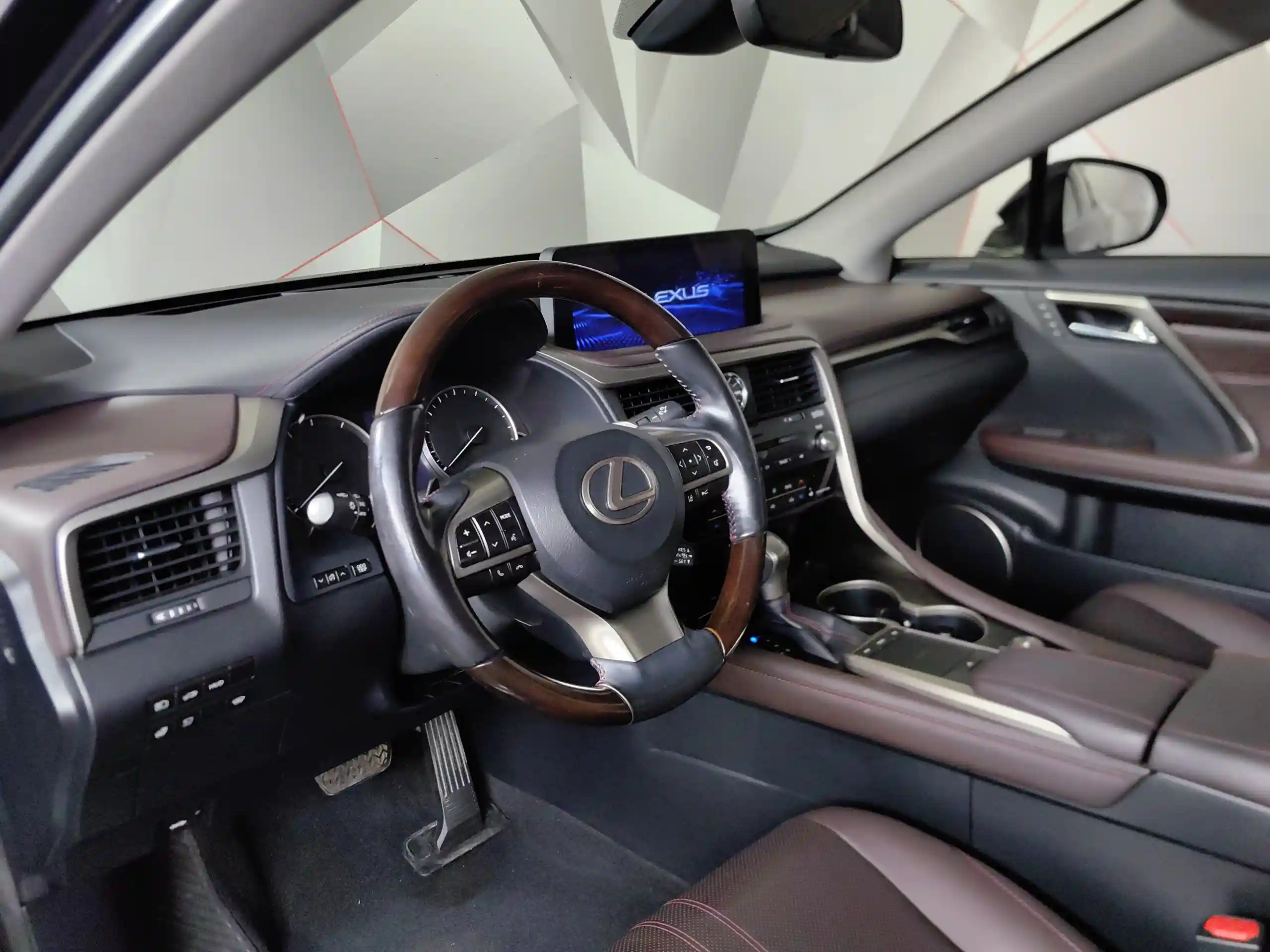 Lexus RX 2021
