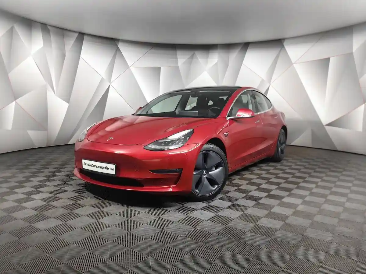 Tesla Model 3 2020