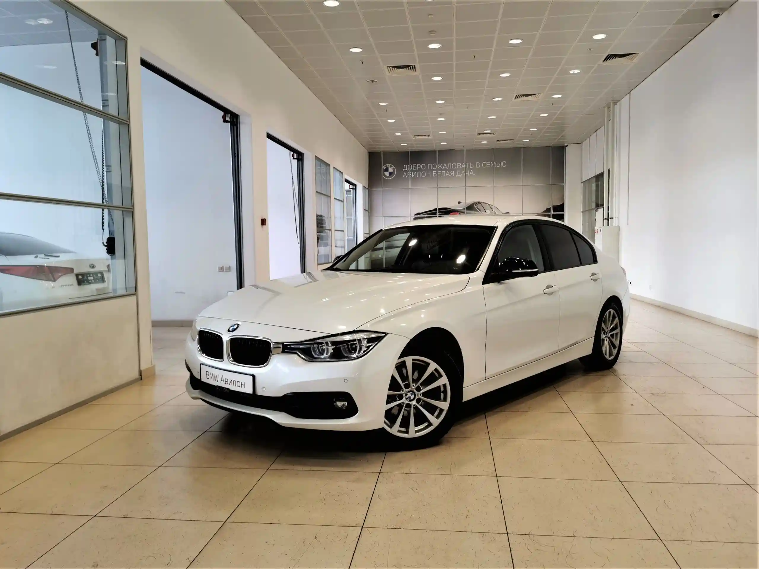 BMW 3 серия 2018