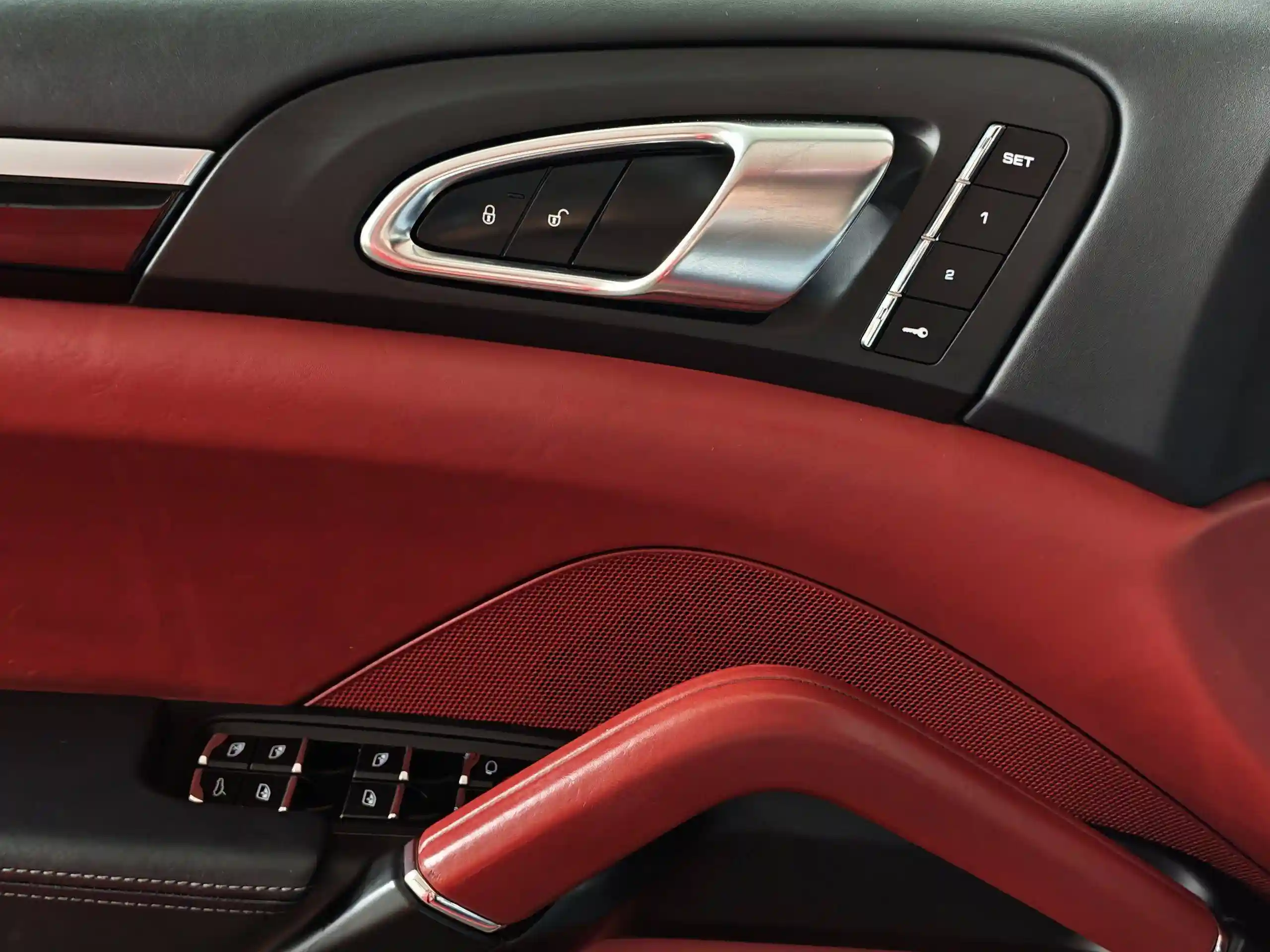 Porsche Cayenne 2014