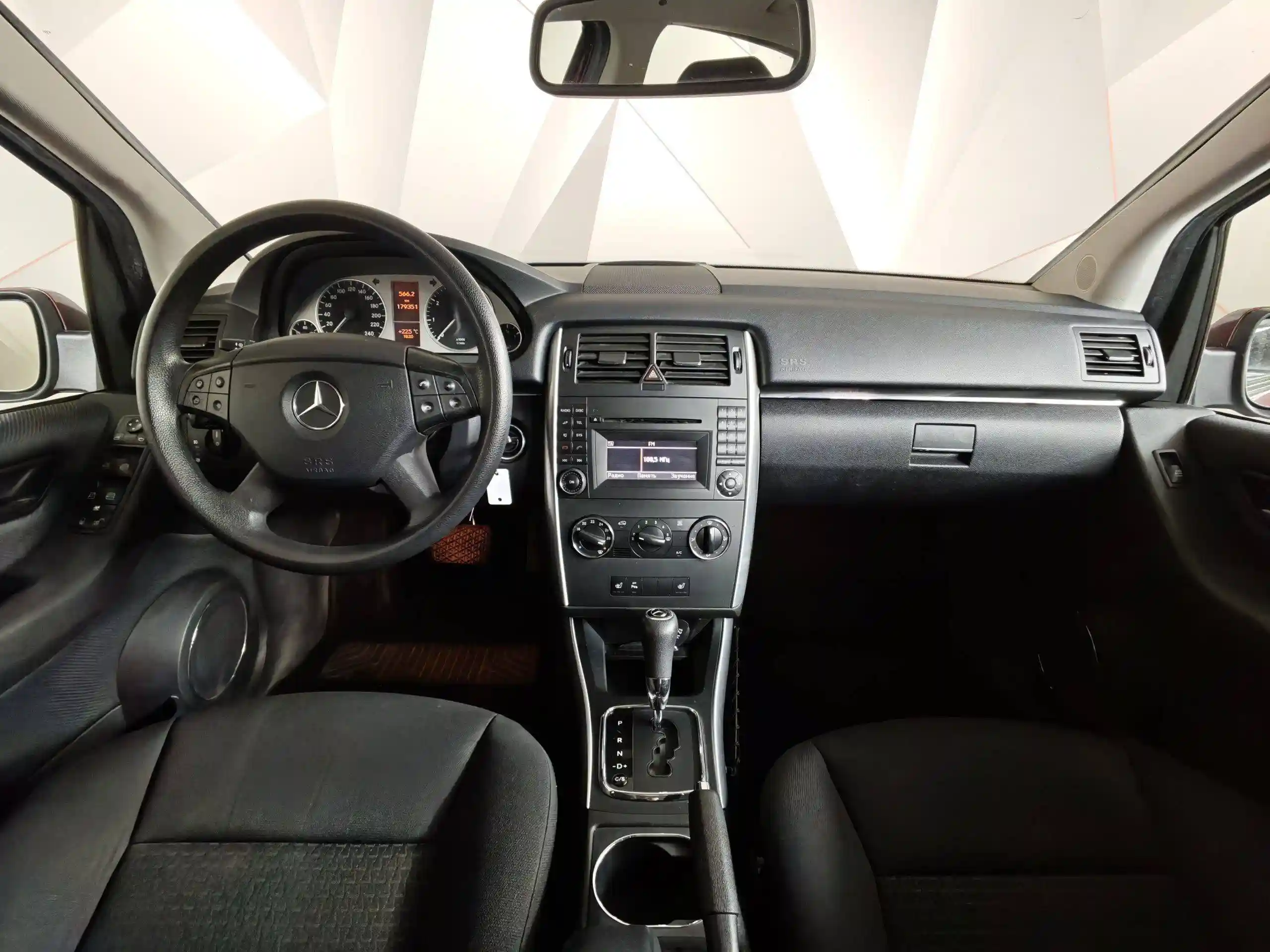 Mercedes-Benz B-Класс 2010