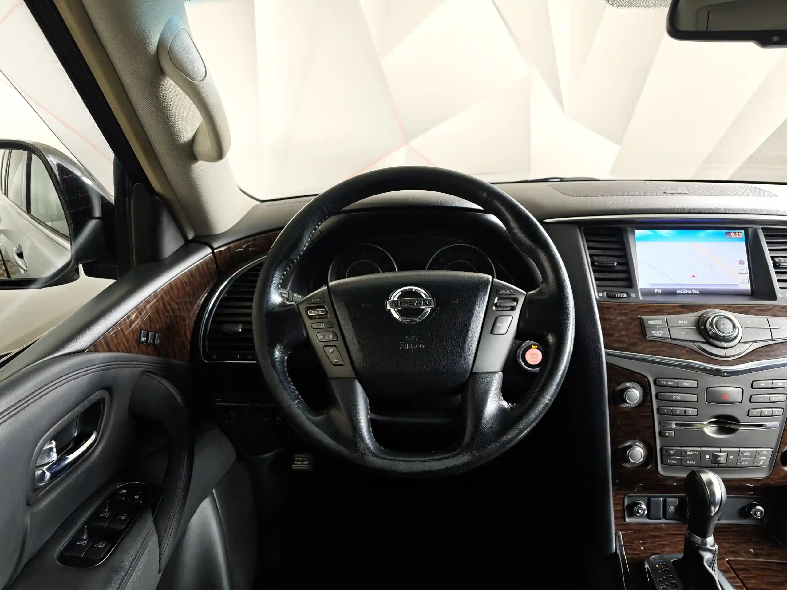 Nissan Patrol 2011