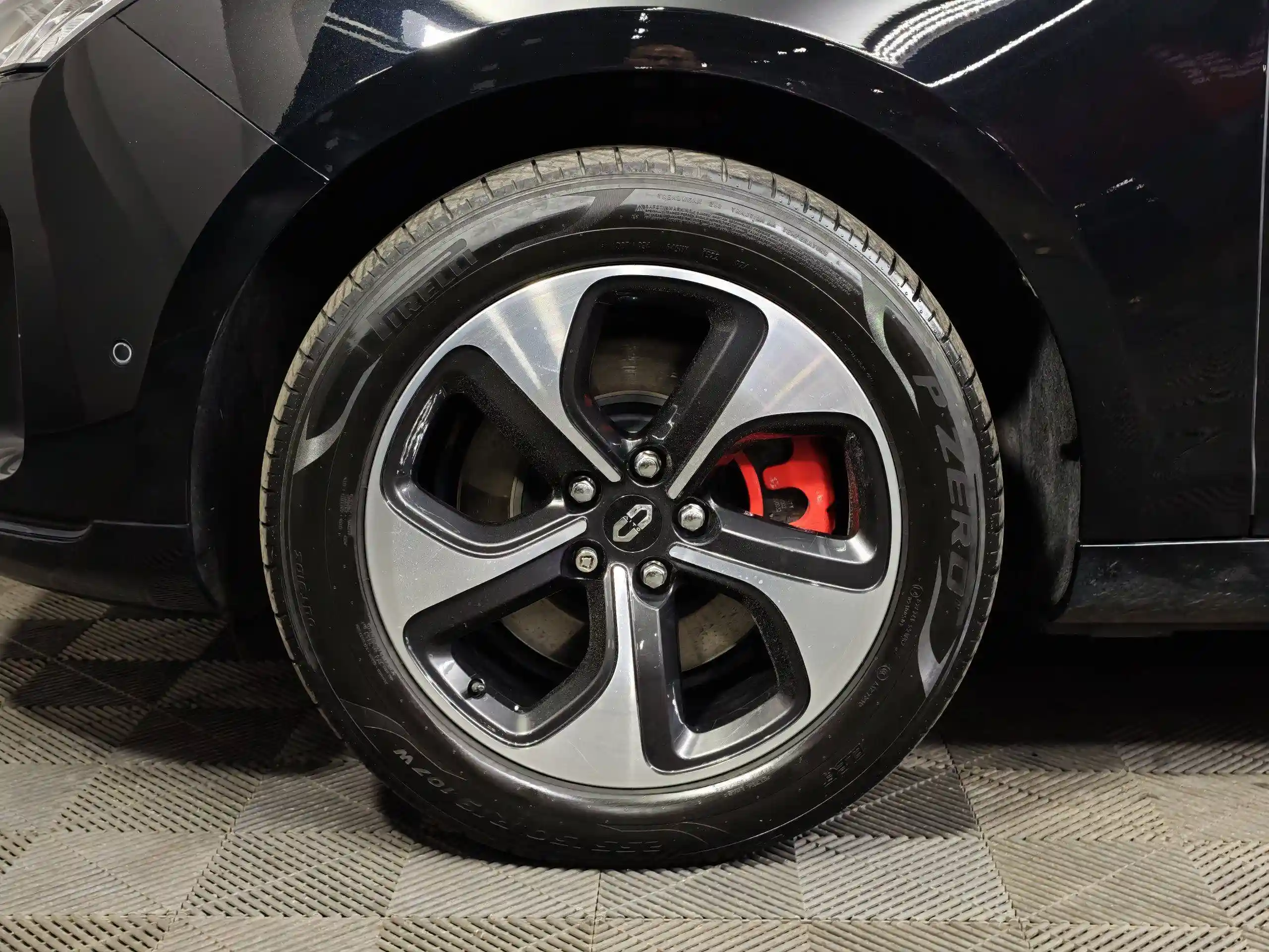 AITO M5 2023