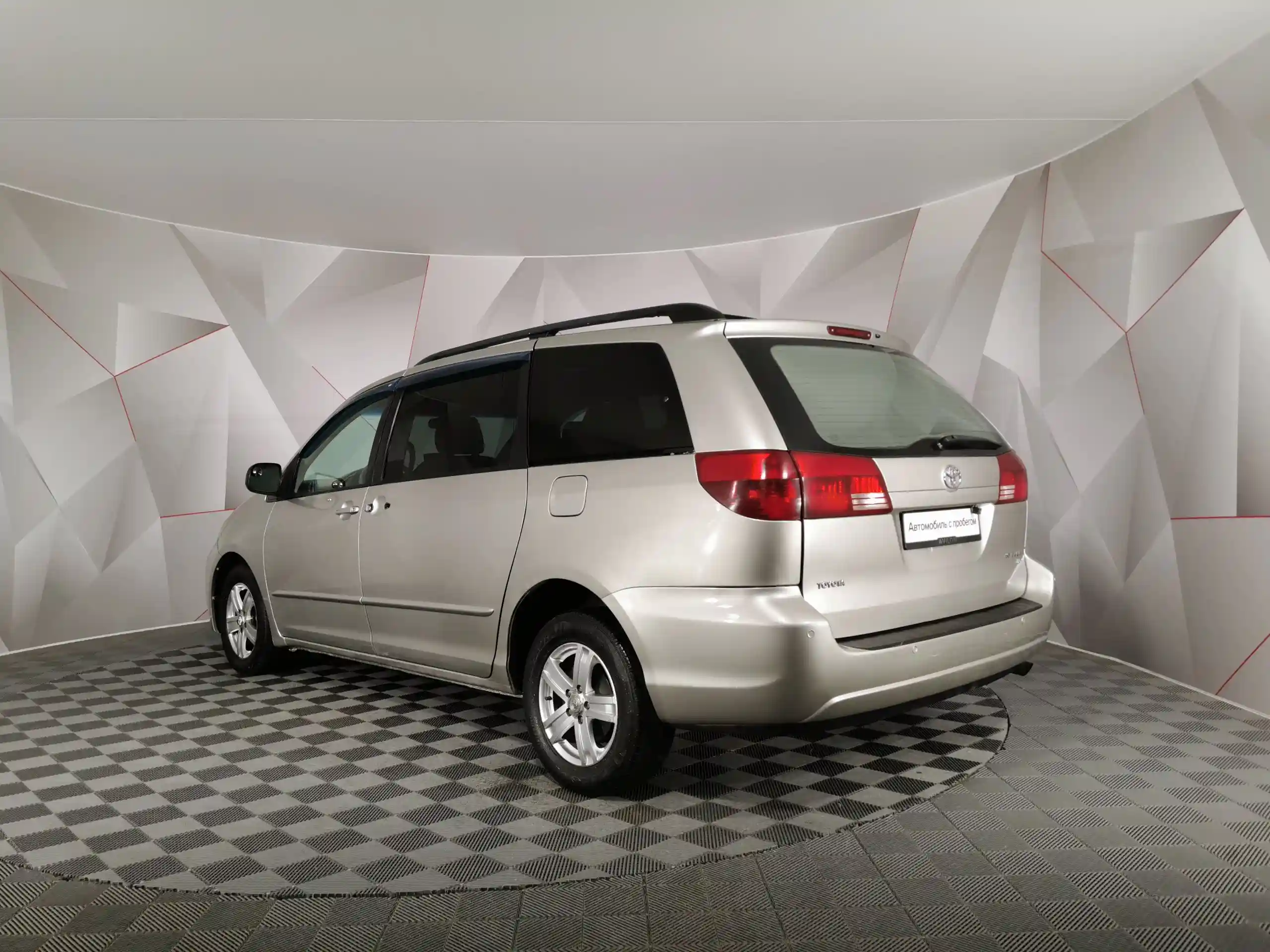 Toyota Sienna 2004