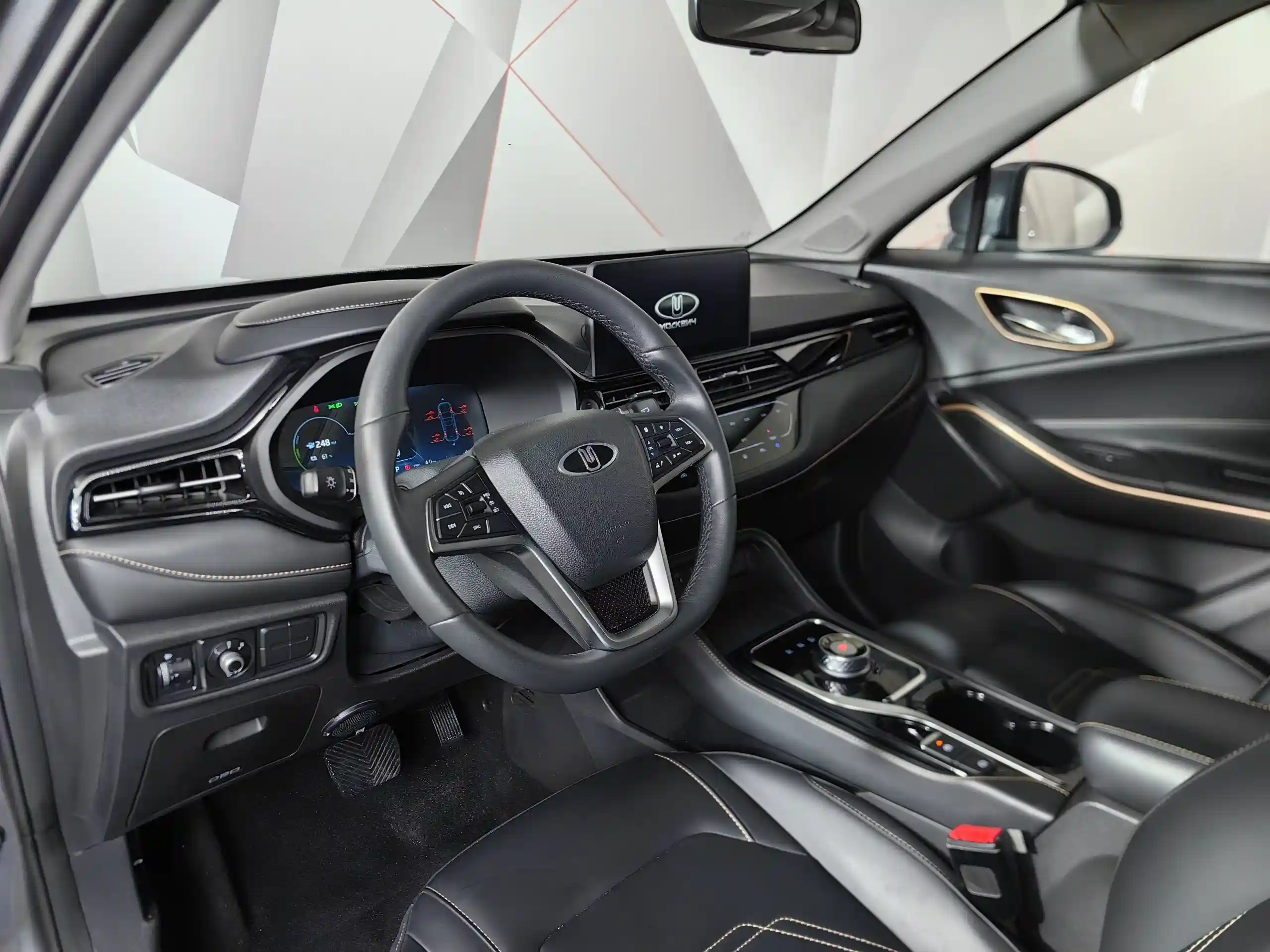 Москвич 3e 2023