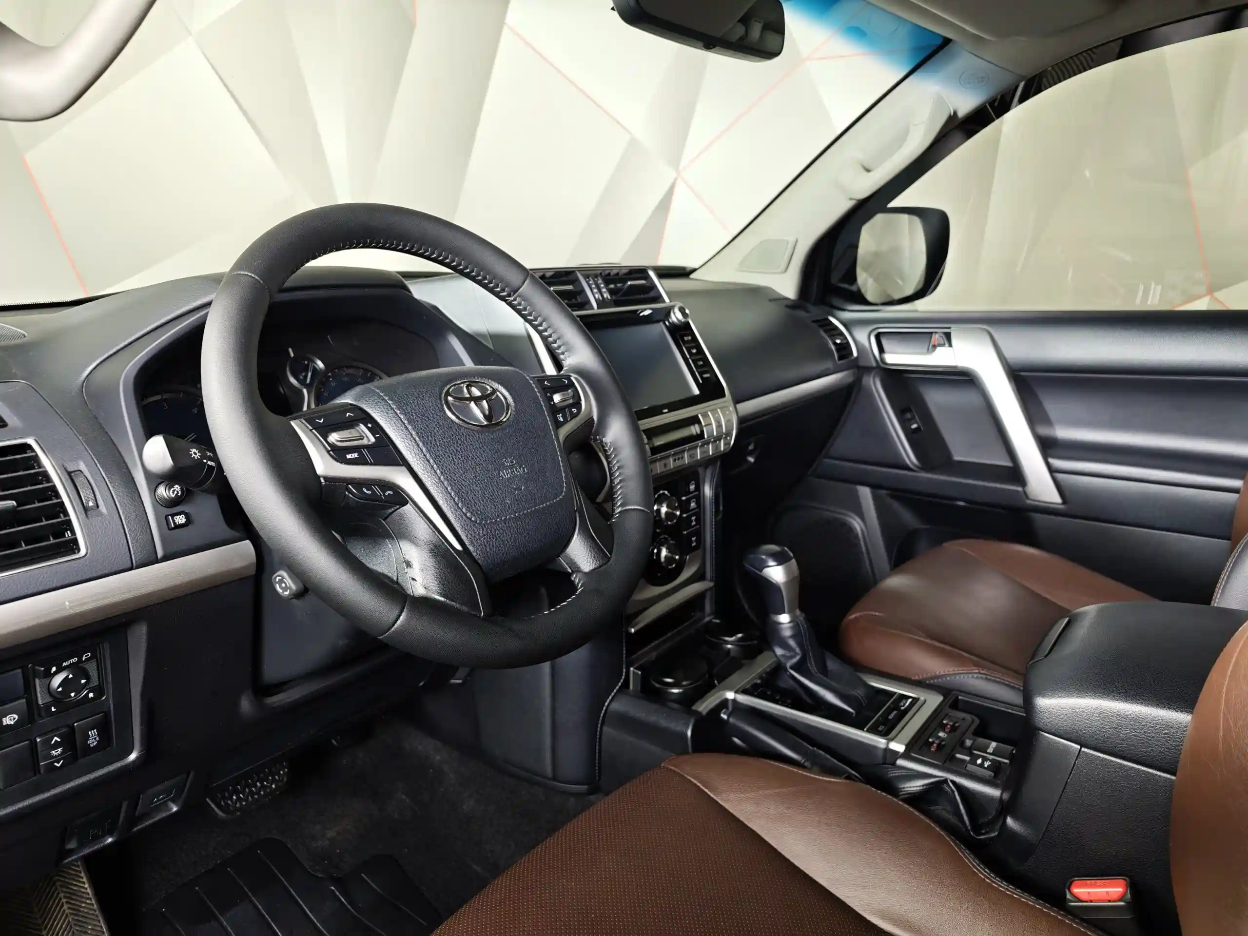 Toyota Land Cruiser Prado 2018