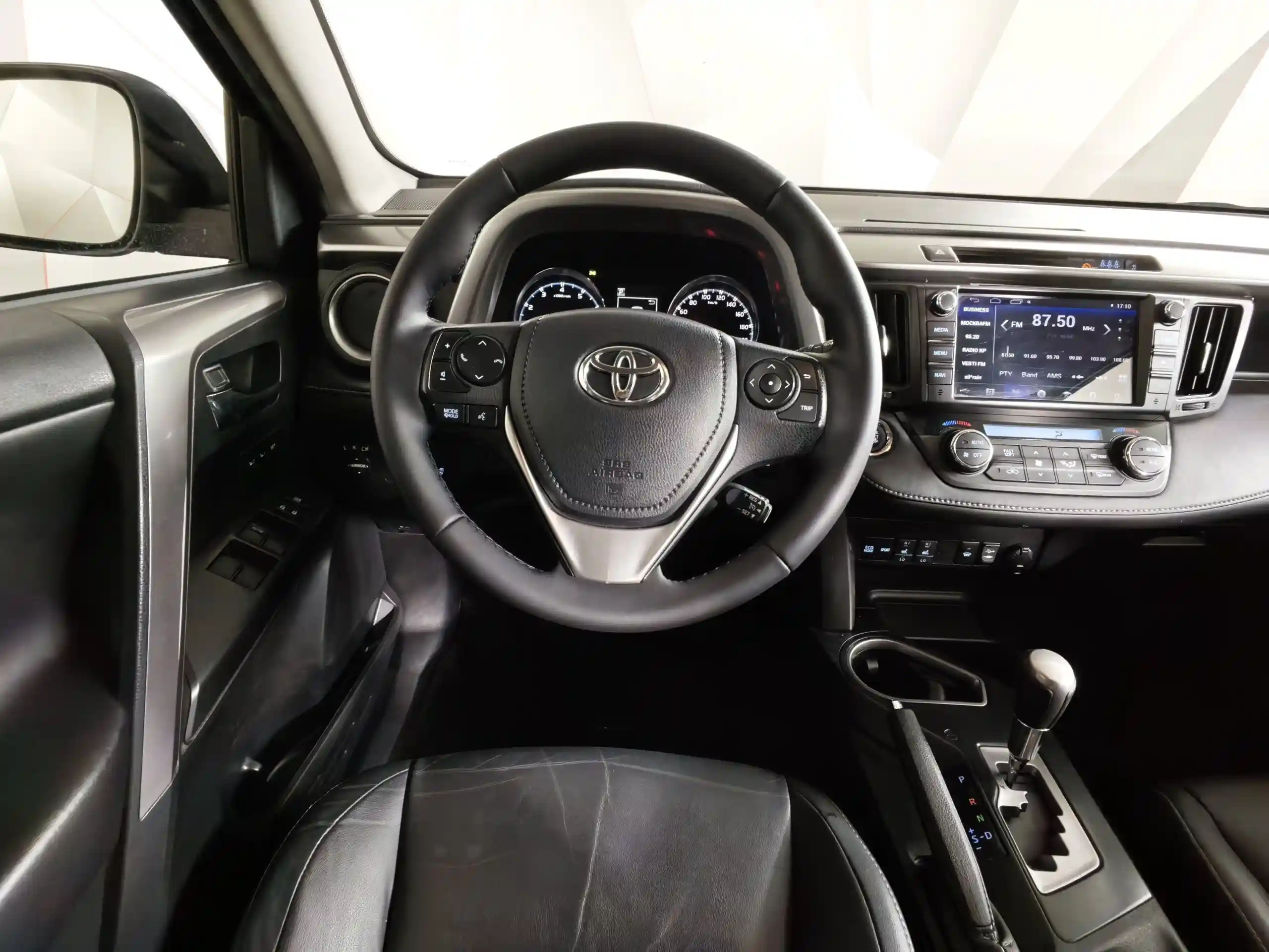 Toyota RAV4 2016