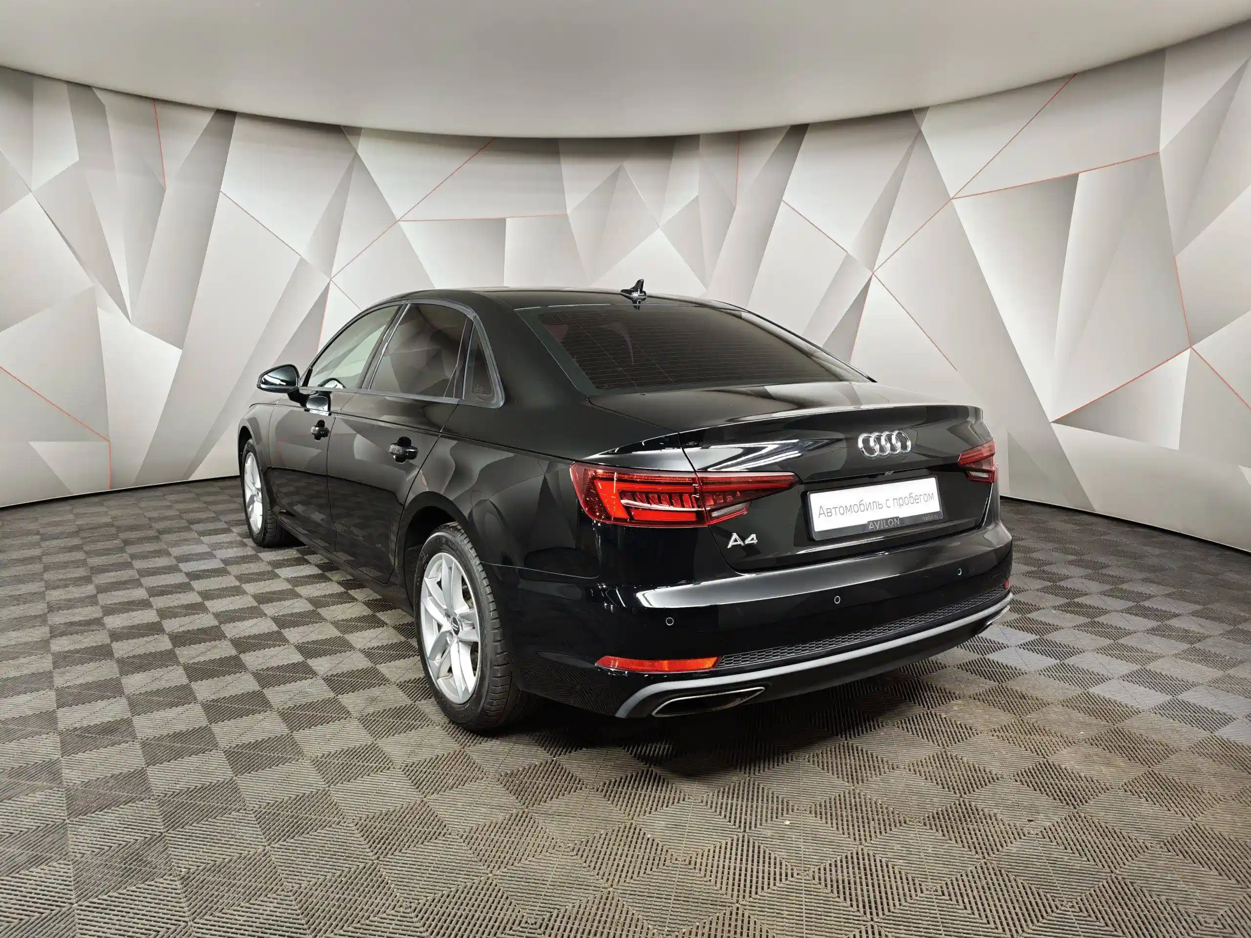 Audi A4 2019
