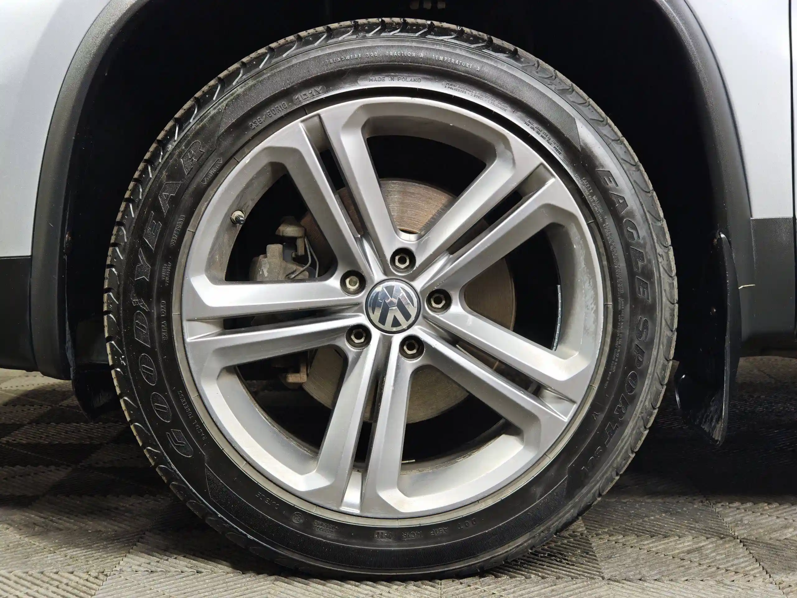 Volkswagen Tiguan 2016