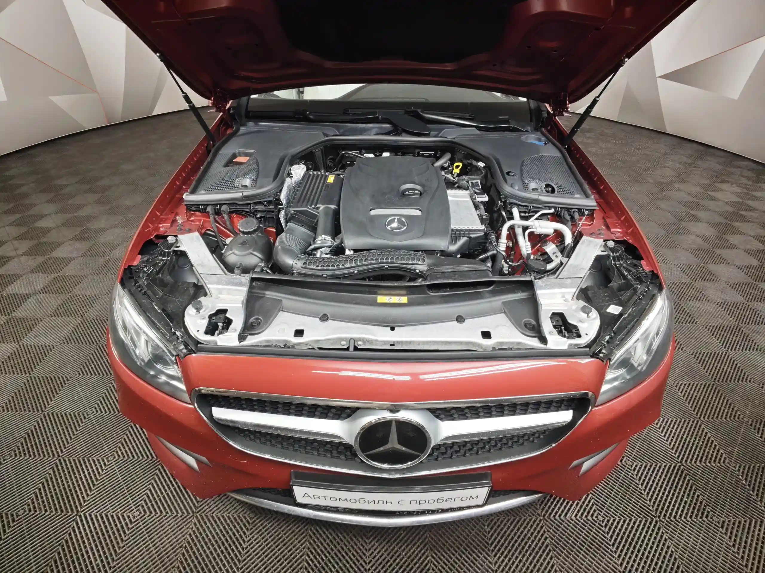 Mercedes-Benz E-Класс 2018